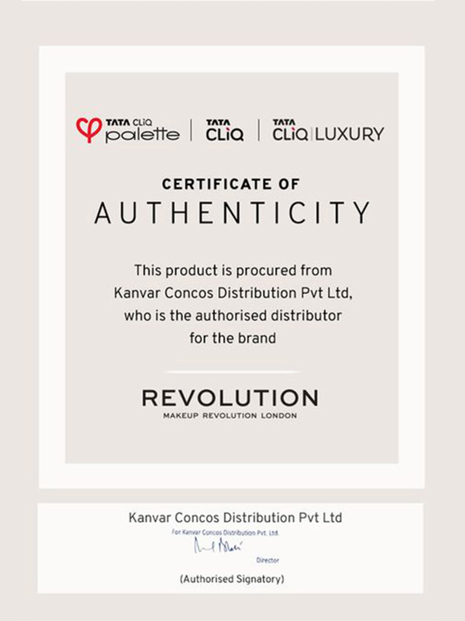 Makeup Revolution Mousse Shadow Emerald Green - 4 gm