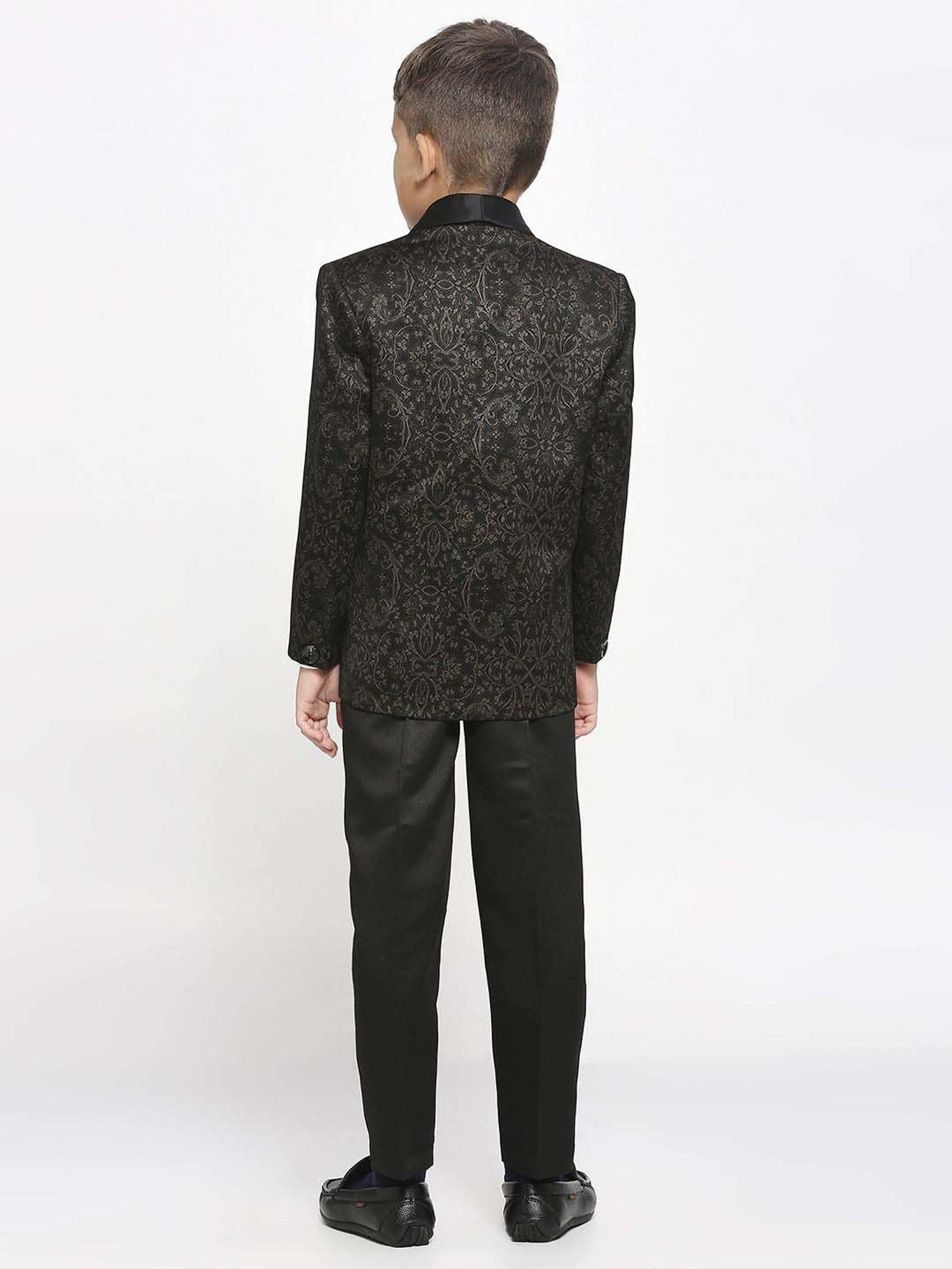 Kids Island Boys Black & White Printed Full Sleeves Suit Set