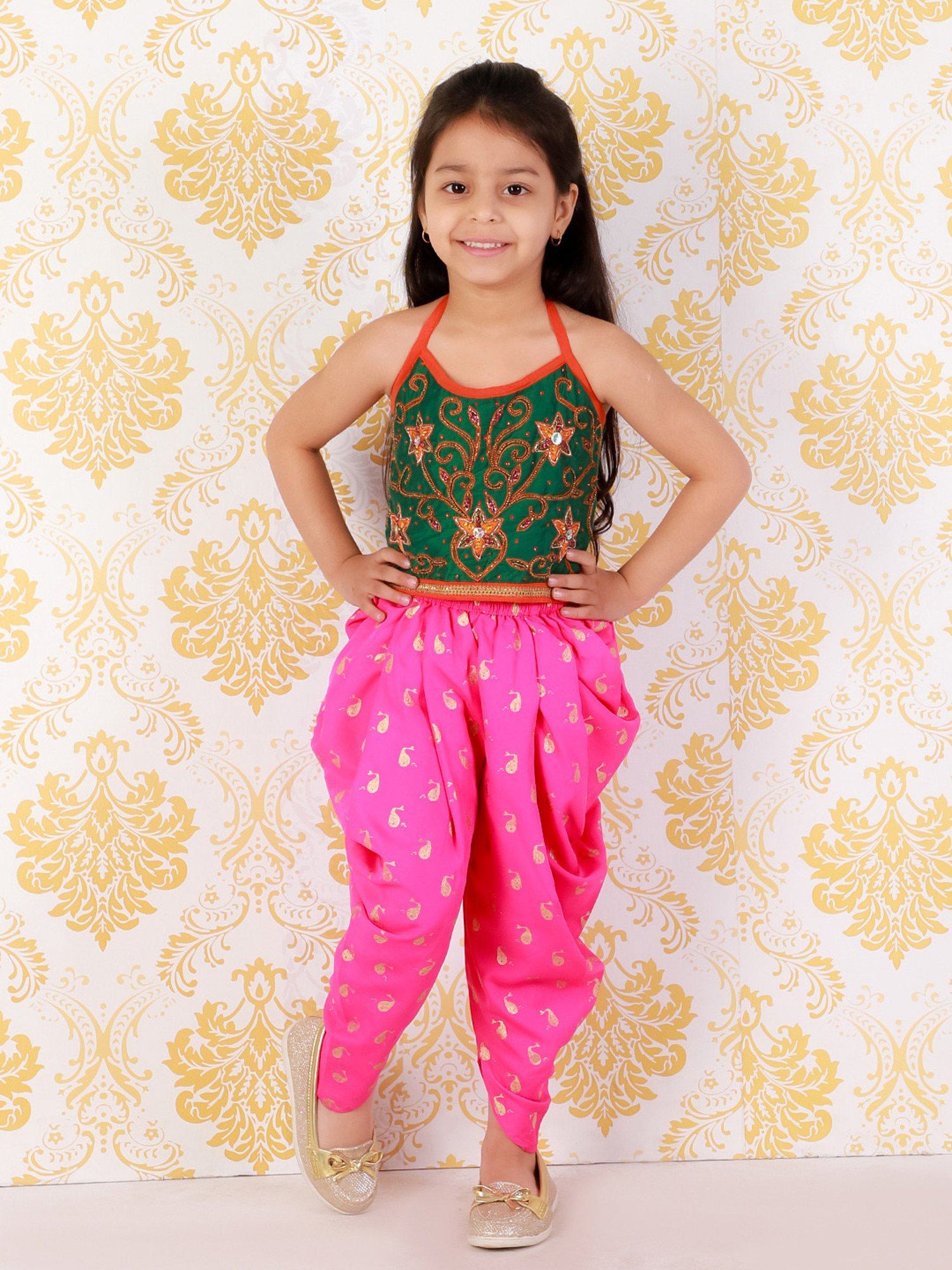 TWISHA Kids Green & Pink Embellished Top with Dhoti
