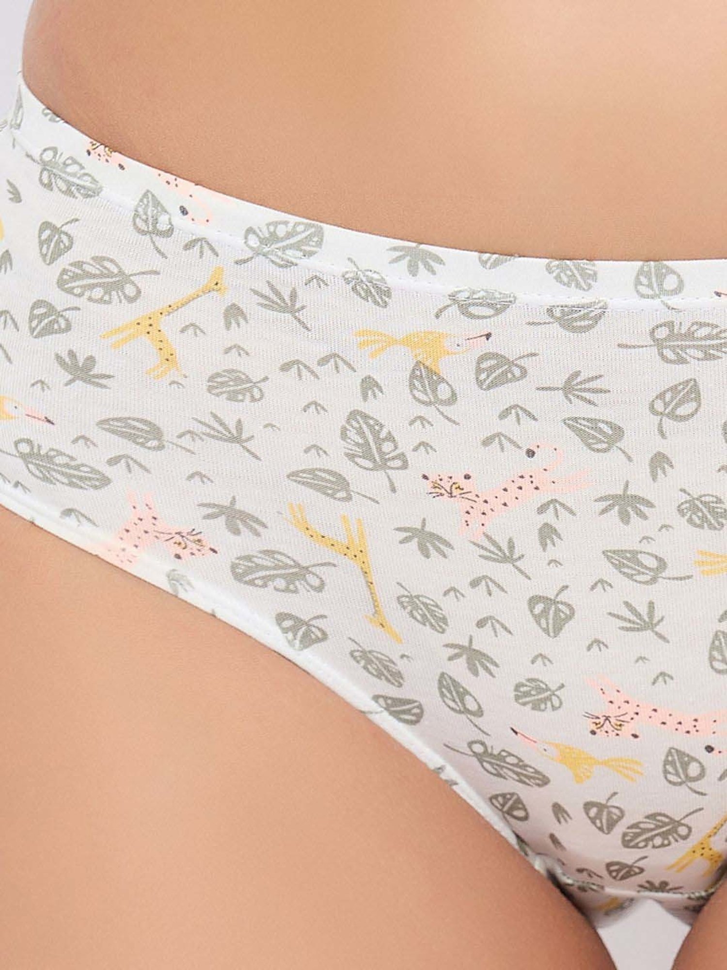 Clovia White Cotton Printed Hipster Panty
