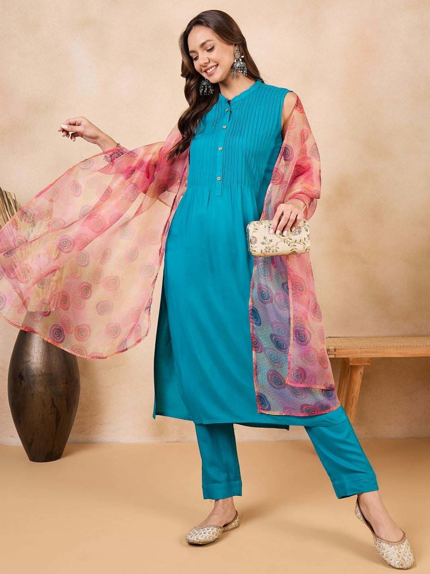 Inweave Pink & Peach Floral Print Dupatta