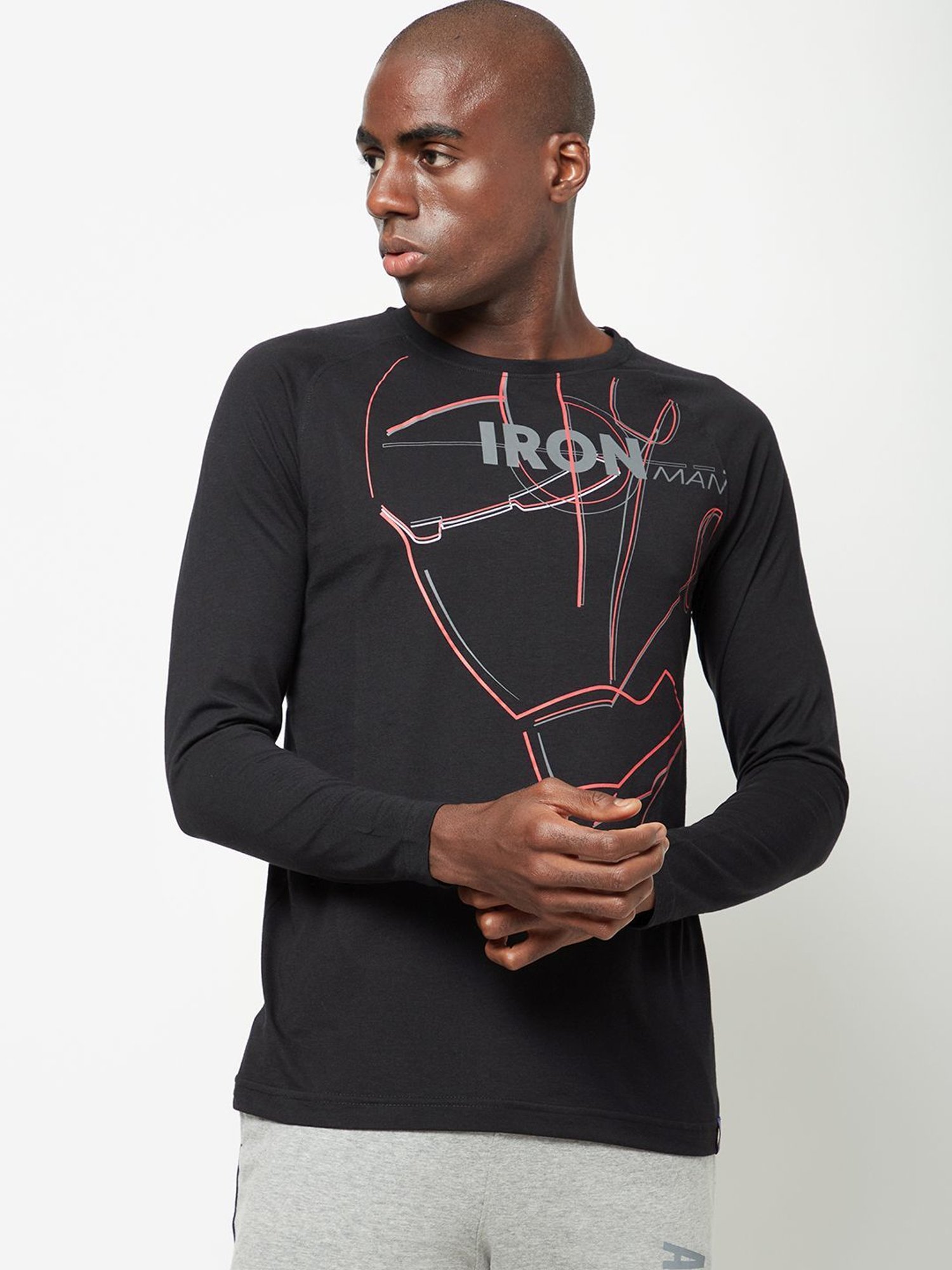 Sporto Warm Black Slim Fit Printed Sports T-Shirt