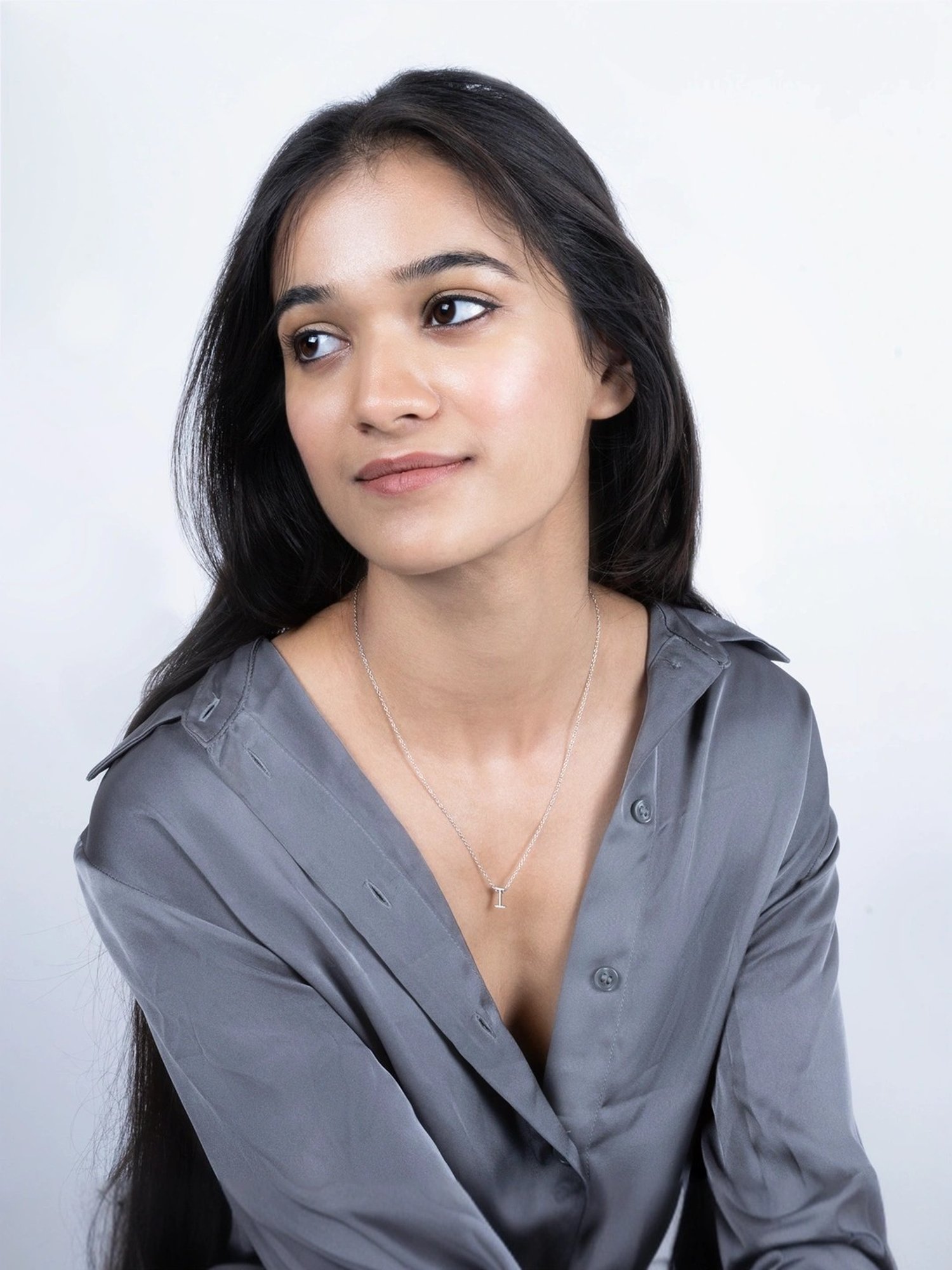 Touch925 Sterling Silver Infinite I Initial Chain Pendant