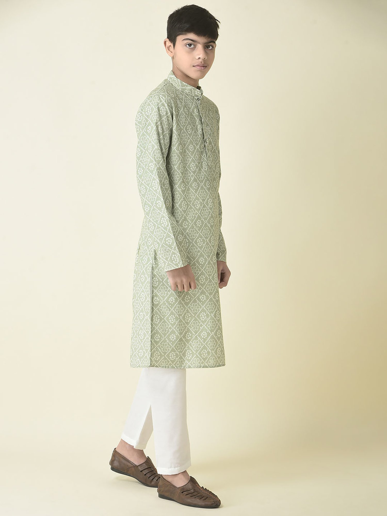TABARD Kids Green & White Printed Full Sleeves Kurta with Churidar