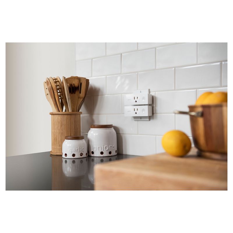 WEMO Mini Smart Outlet Plug Wi-Fi Enabled - White (F7C063)