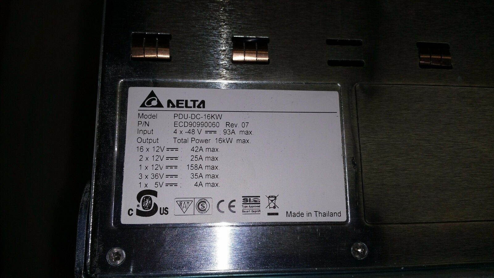 Juniper 740-032019 PDU-DC-16KW Power Distribution Unit for PTX5000 Chassis