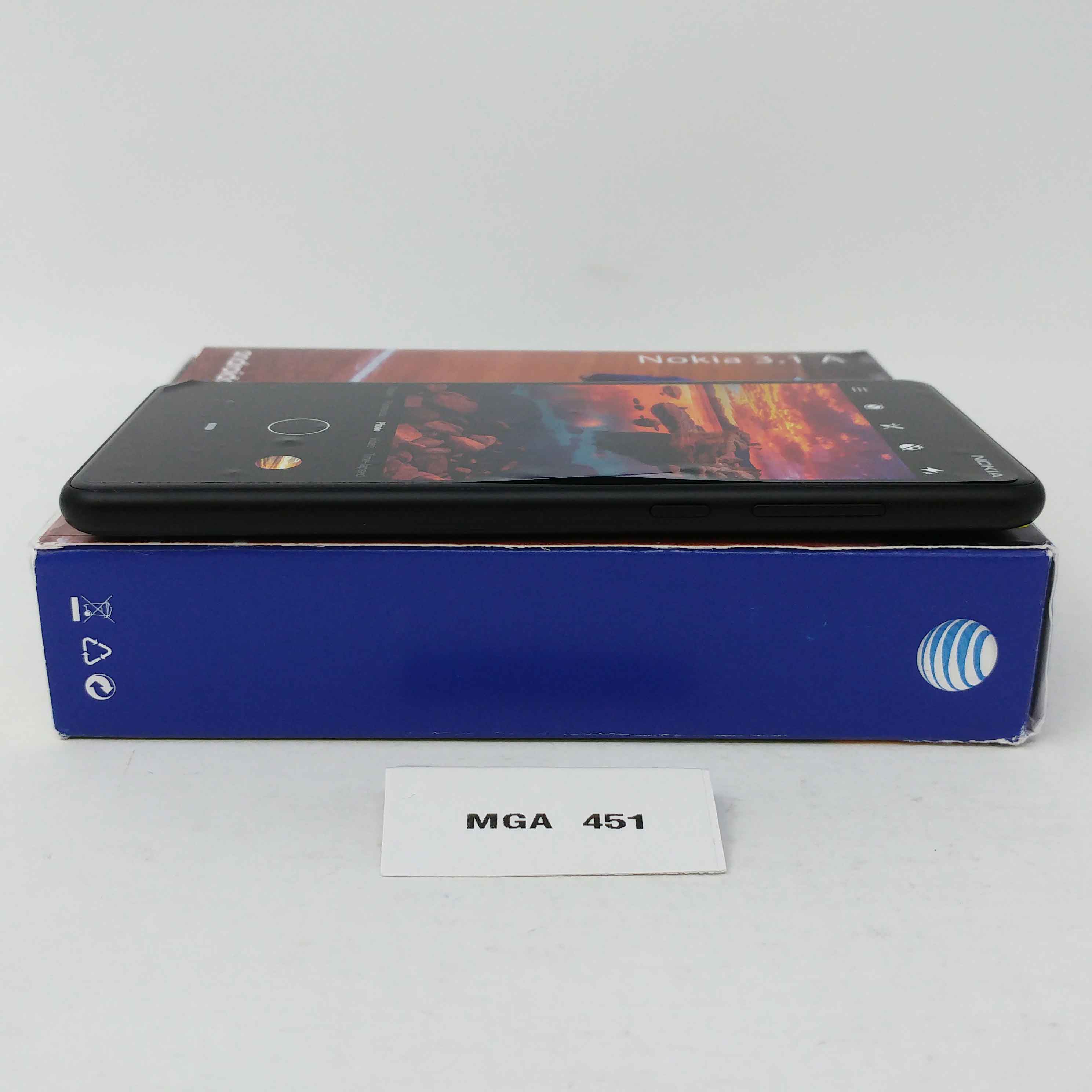 OB Nokia 3.1 A 32GB TA-1140 ATT  5.45 in IPS LCD Display 2GB RAM 8MP Camera Android One Smartphone - Black/Chrome