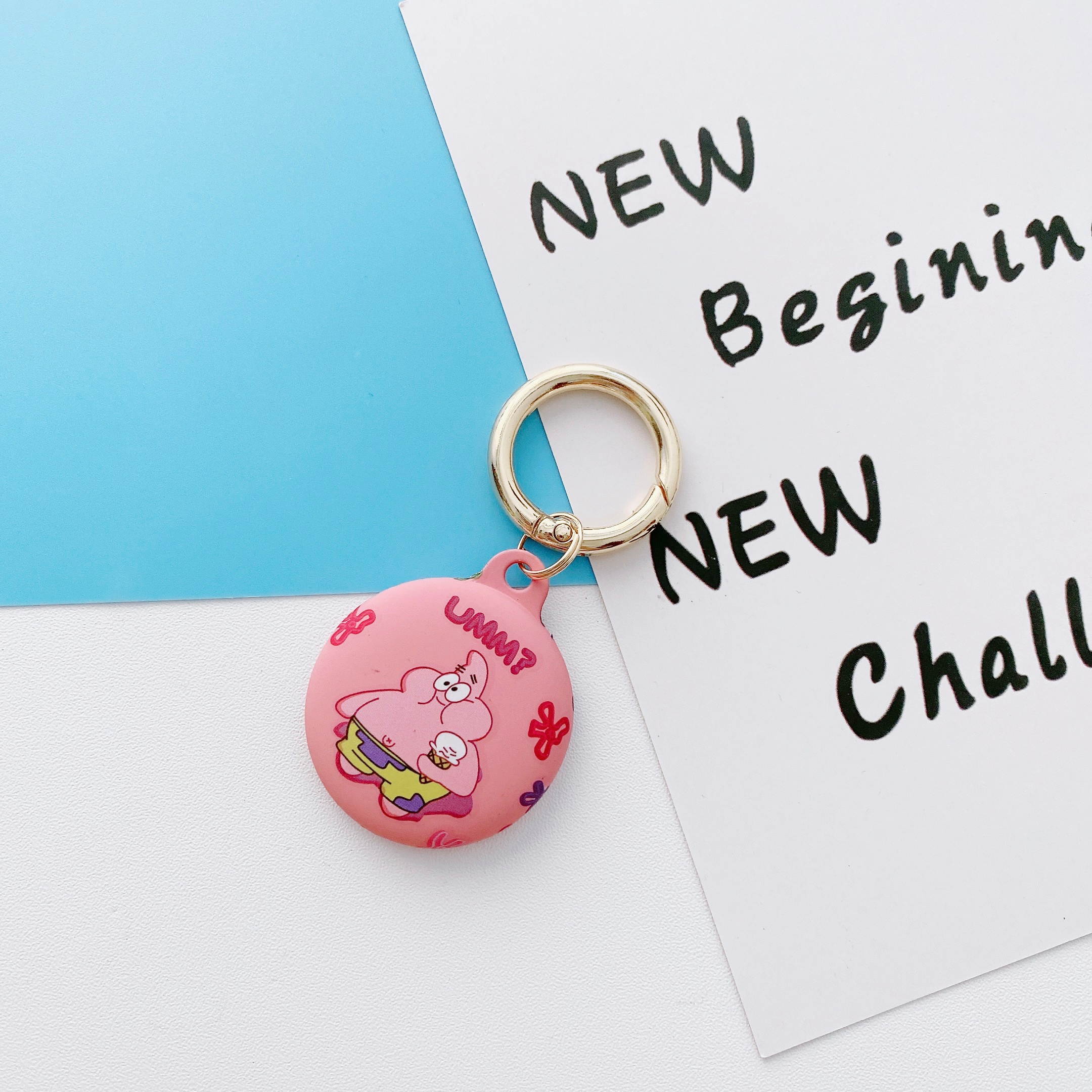 [6 PCS]Silicone Protective Case for AirTags, Tracker Lightweight Soft Protective Skin Cover Accessories Finder Holder with Key Chain Anti-Loss Design Compatible with Apple AirTags 2021