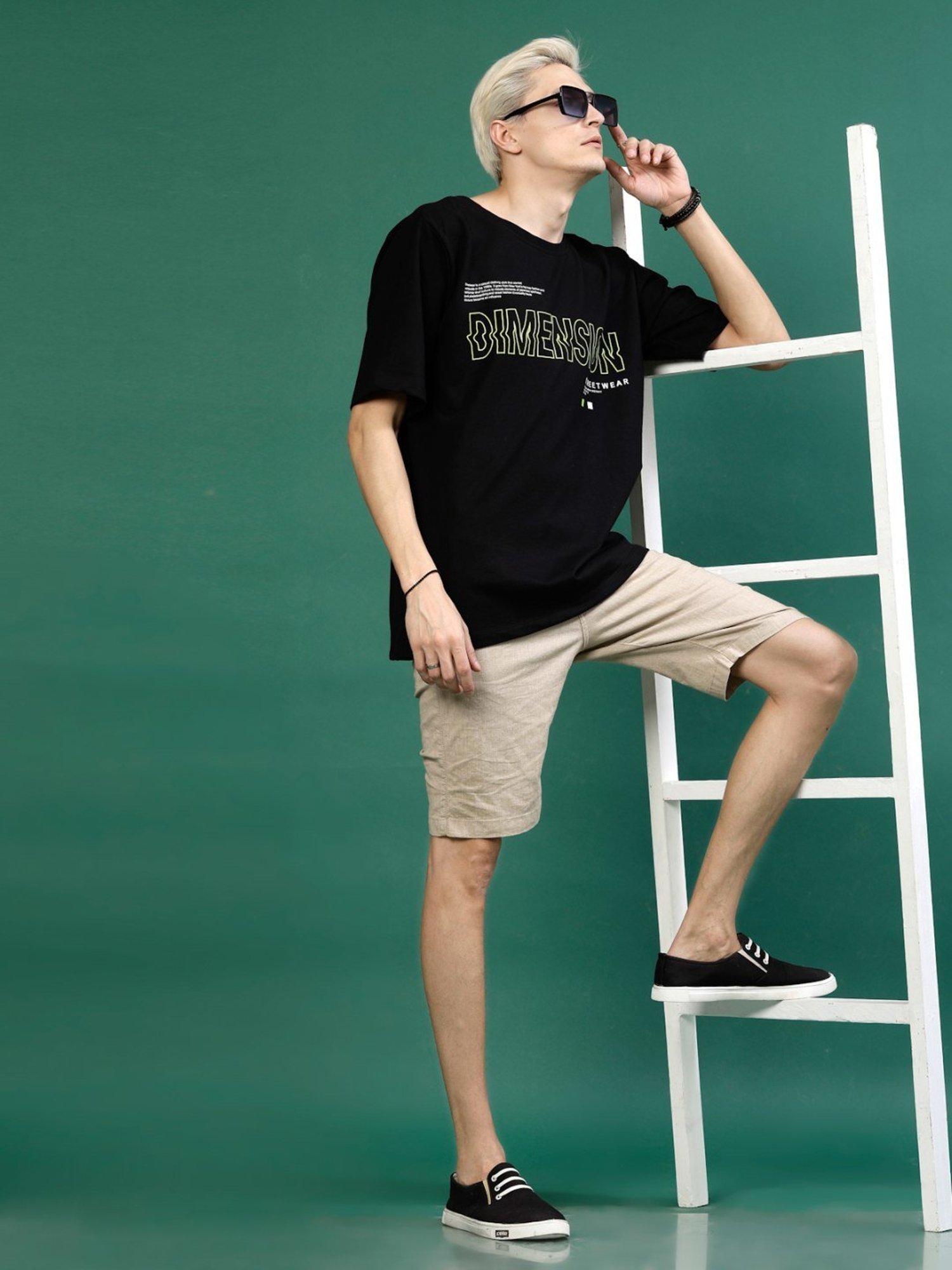 Rigo Black Cotton Loose Fit Printed T-Shirt