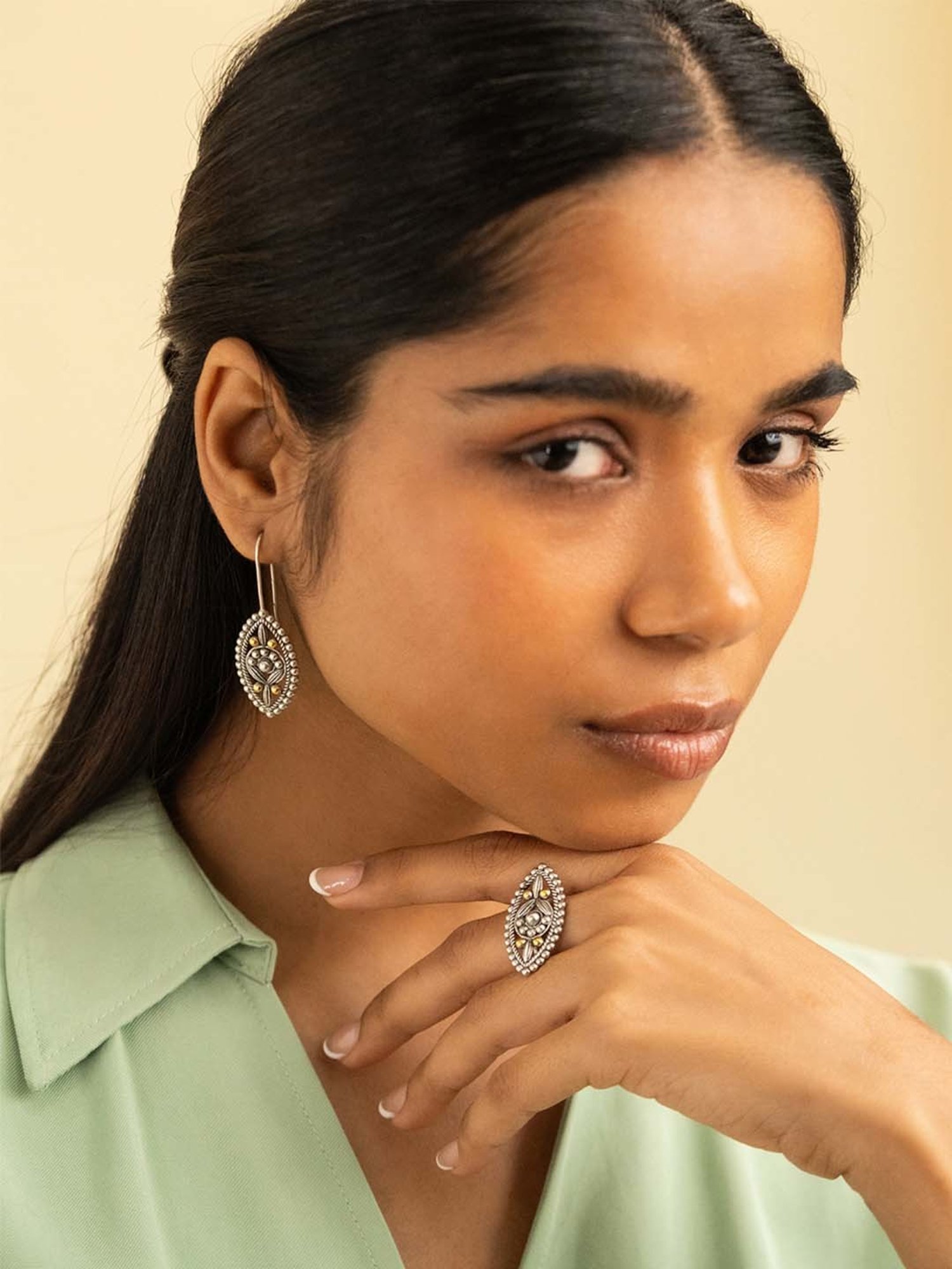 Shaya Sanna Huvu Earrings in Dual Plated 925 Silver