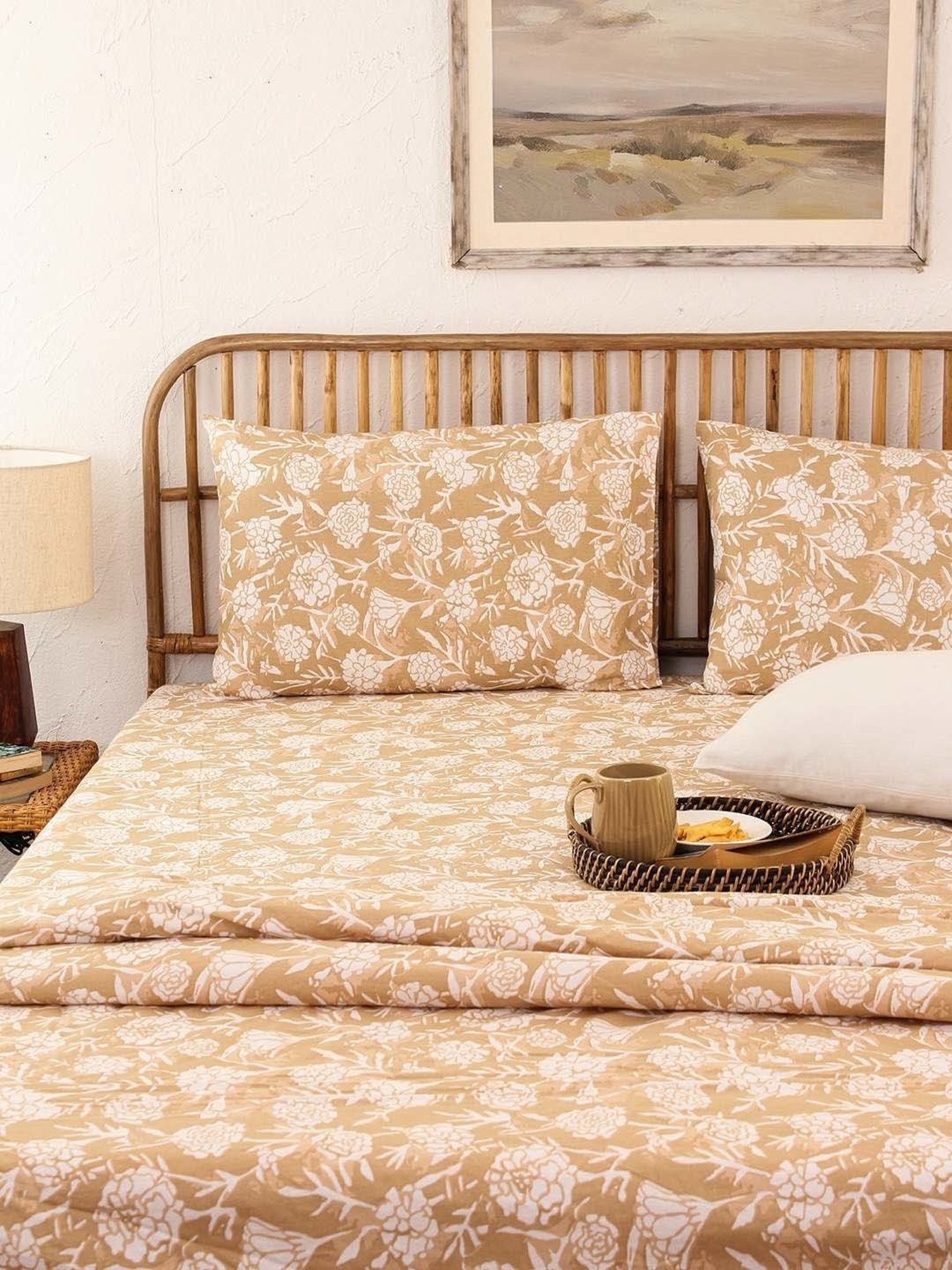House This Genda Phool Beige 150 TC Cotton Double Bedsheet Set