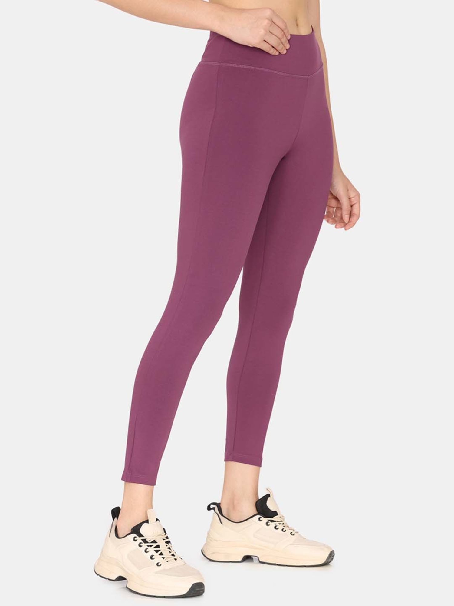 Zelocity by Zivame Purple Slim Fit Sports Tights