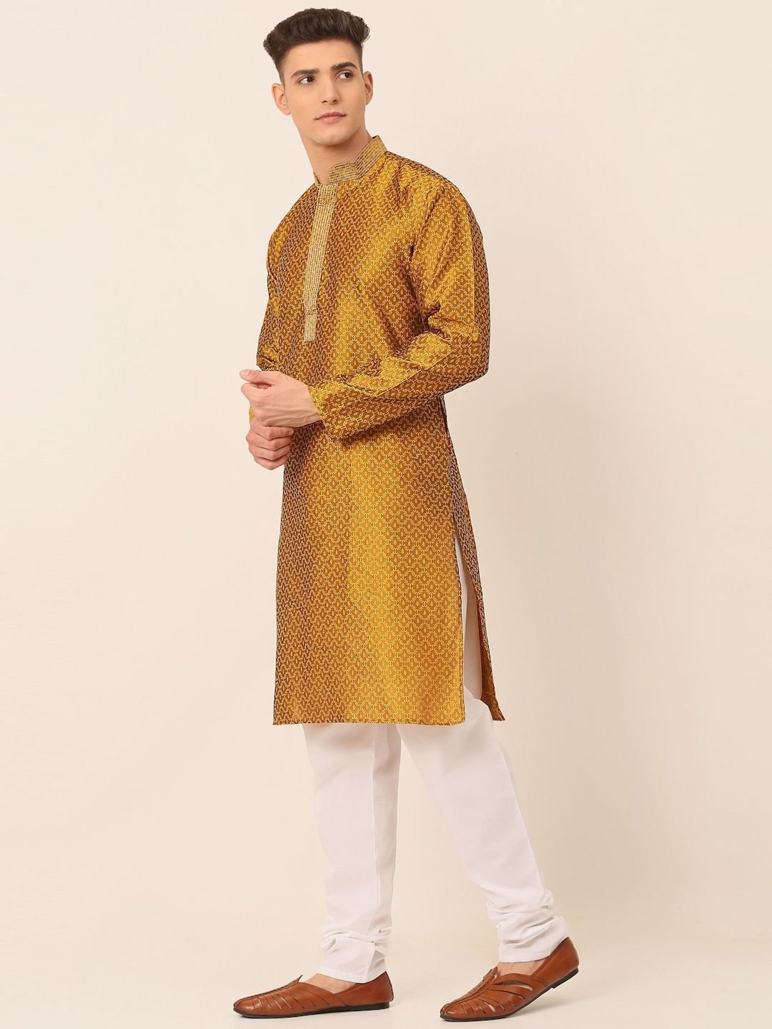 Vastramay White Cotton Straight Fit Embroidery Ethnic Suits