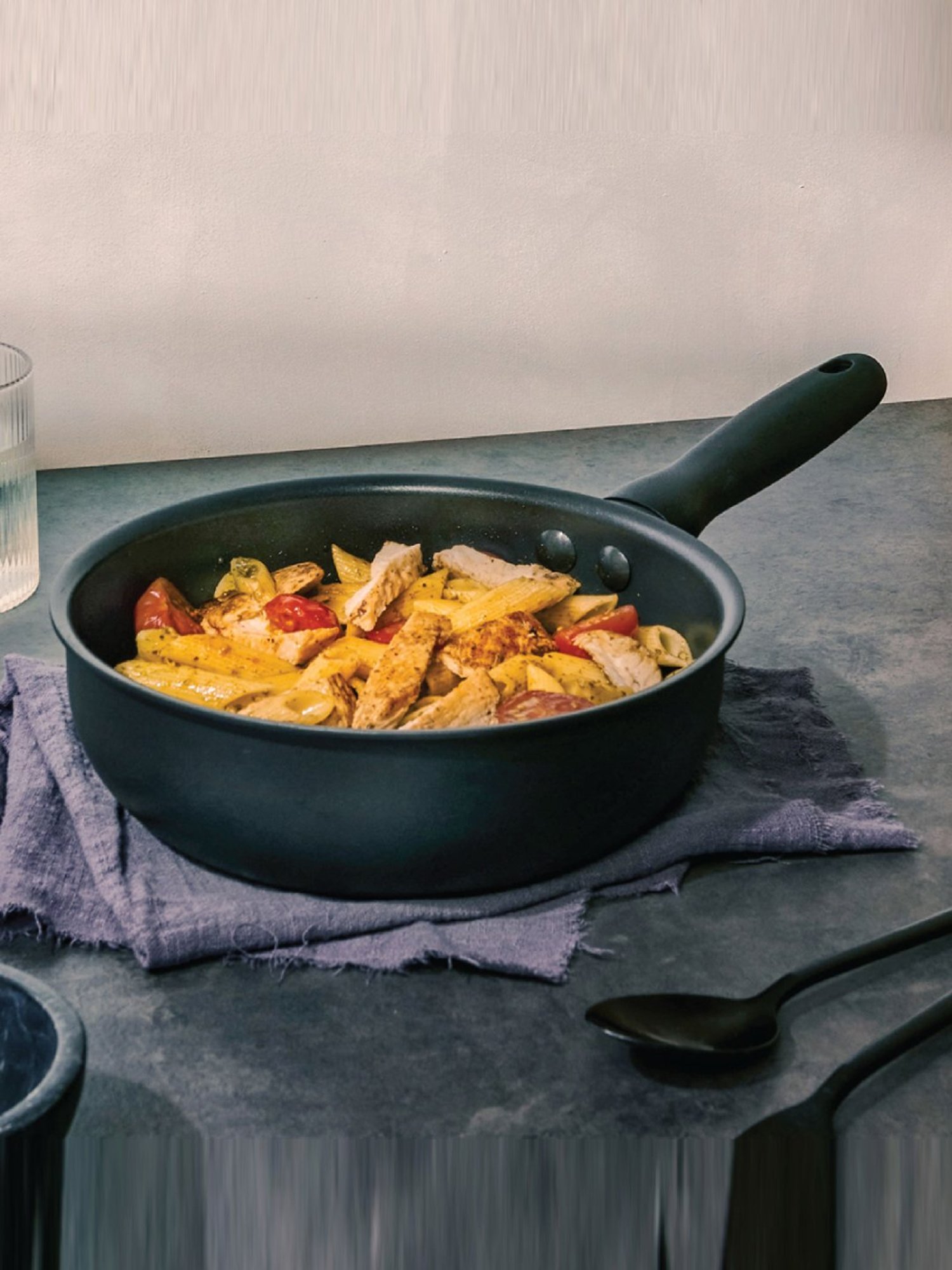 HAZEL Silver Induction Bottom Tope Stainless Steel Patila - 17.7 cm (2500 ml)