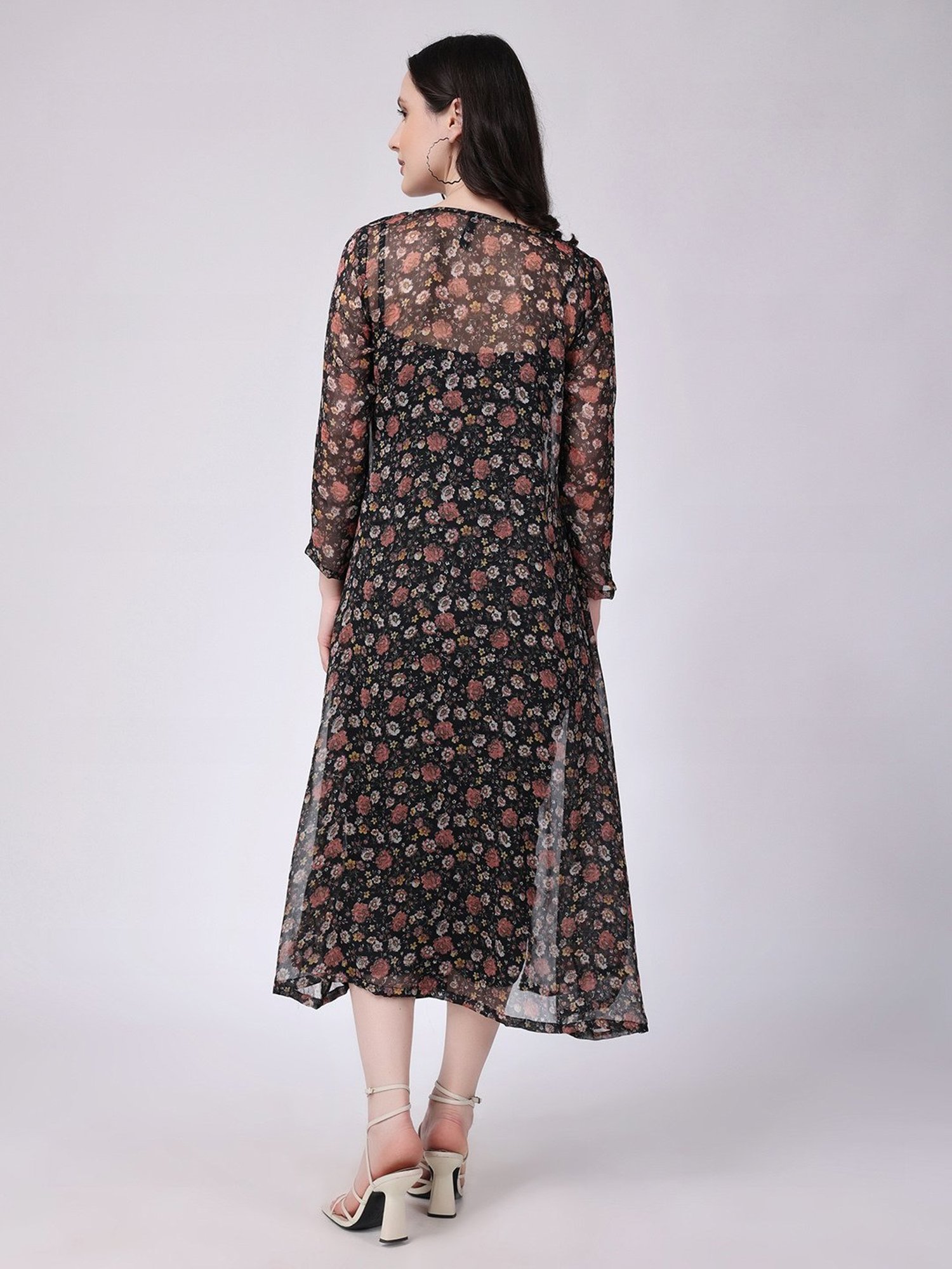 Akkriti by Pantaloons Off-White Self Pattern Shrug