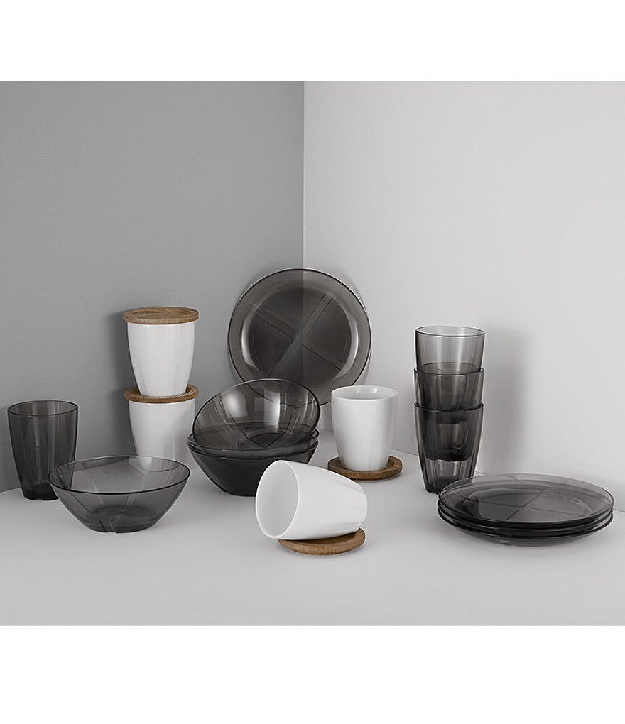 Kosta Boda Bruk 16-Piece Brunch Set