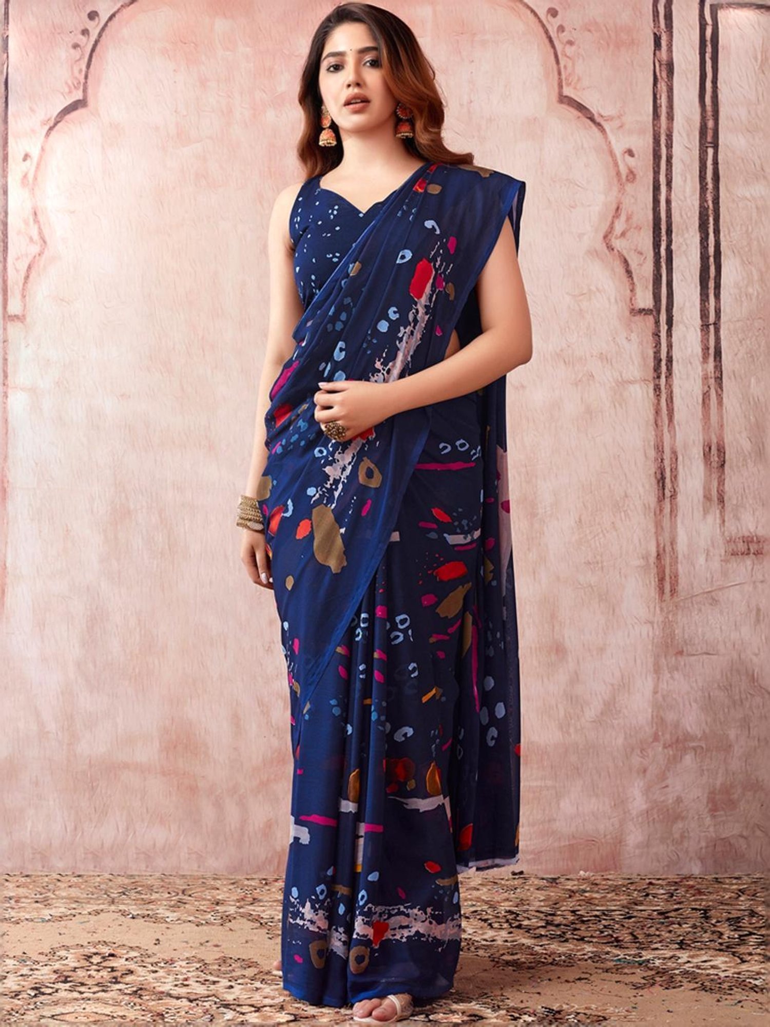 Satrani Navy Geometric Print Saree With Unstitched Blouse