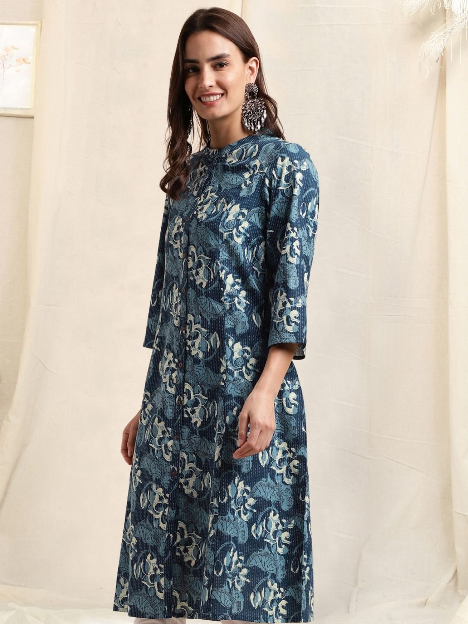 MIRCHI FASHION Blue Cotton Printed Straight Kurta