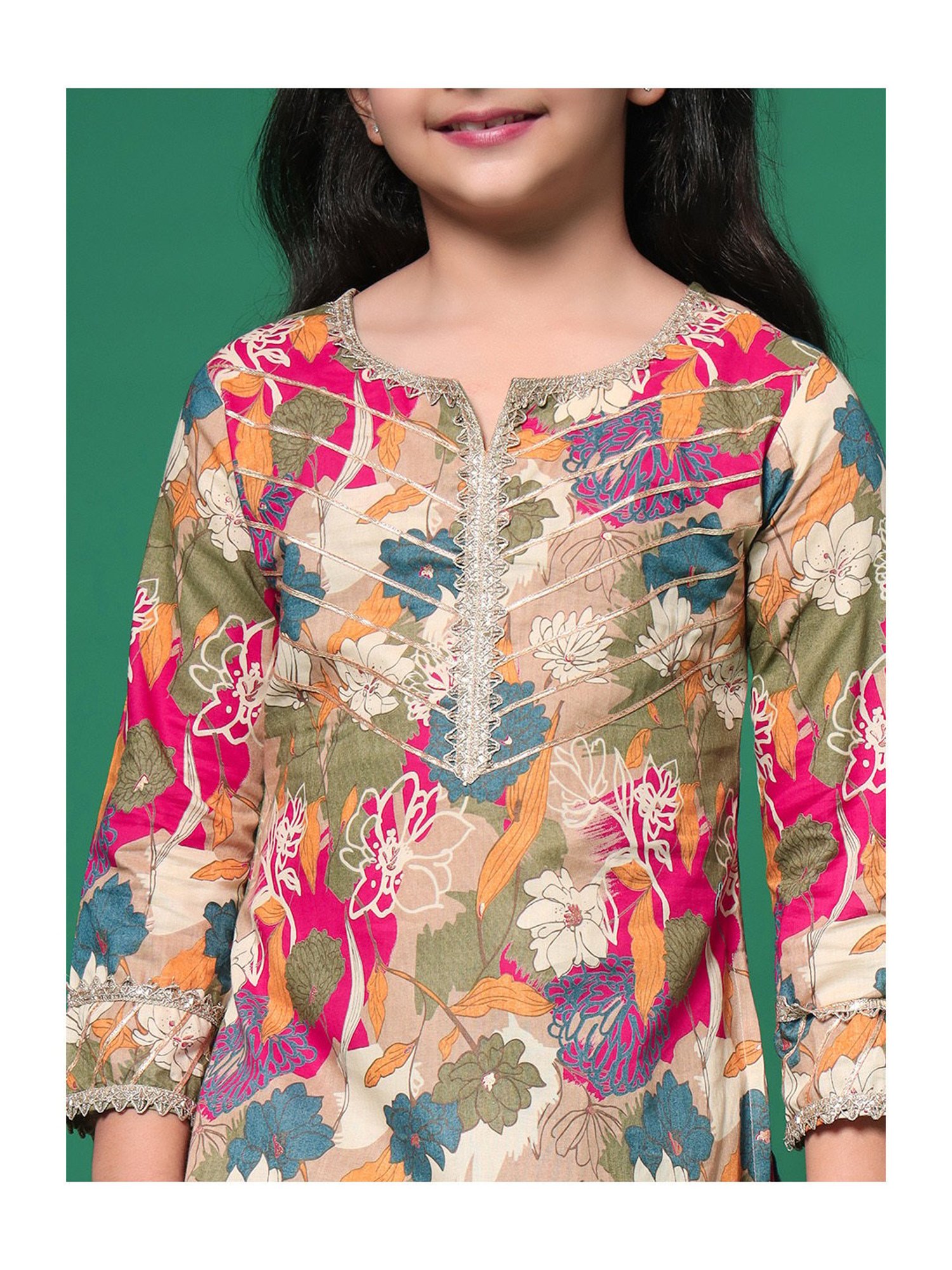 READIPRINT FASHIONS Kids Magenta & Green Floral Print Kurti with Pants