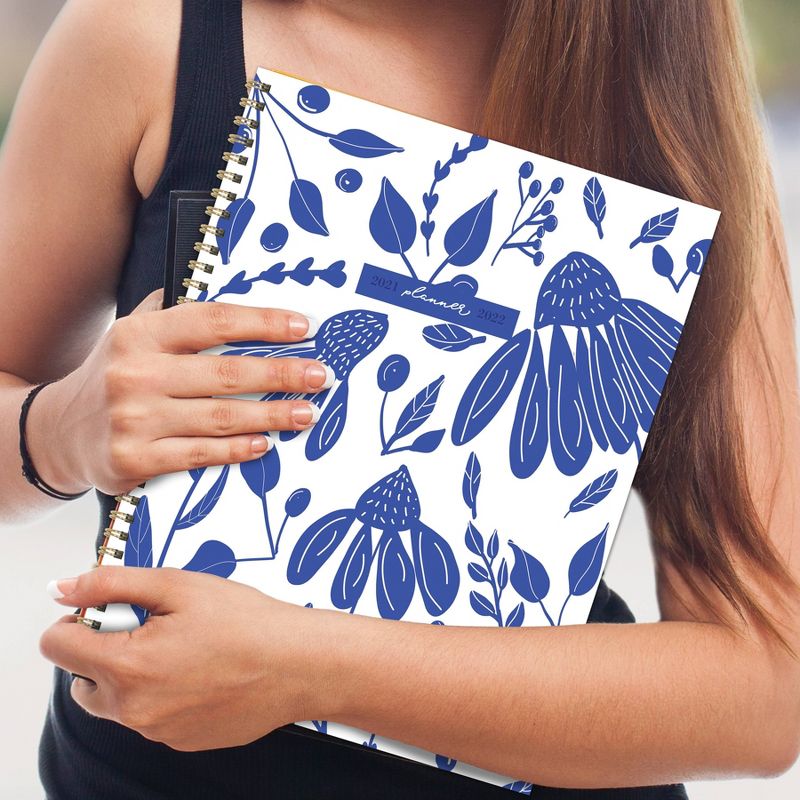 2021-22 Academic Planner 8.5" x 11" Delicate Flowers Daily/Weekly/Monthly - The Time Factory