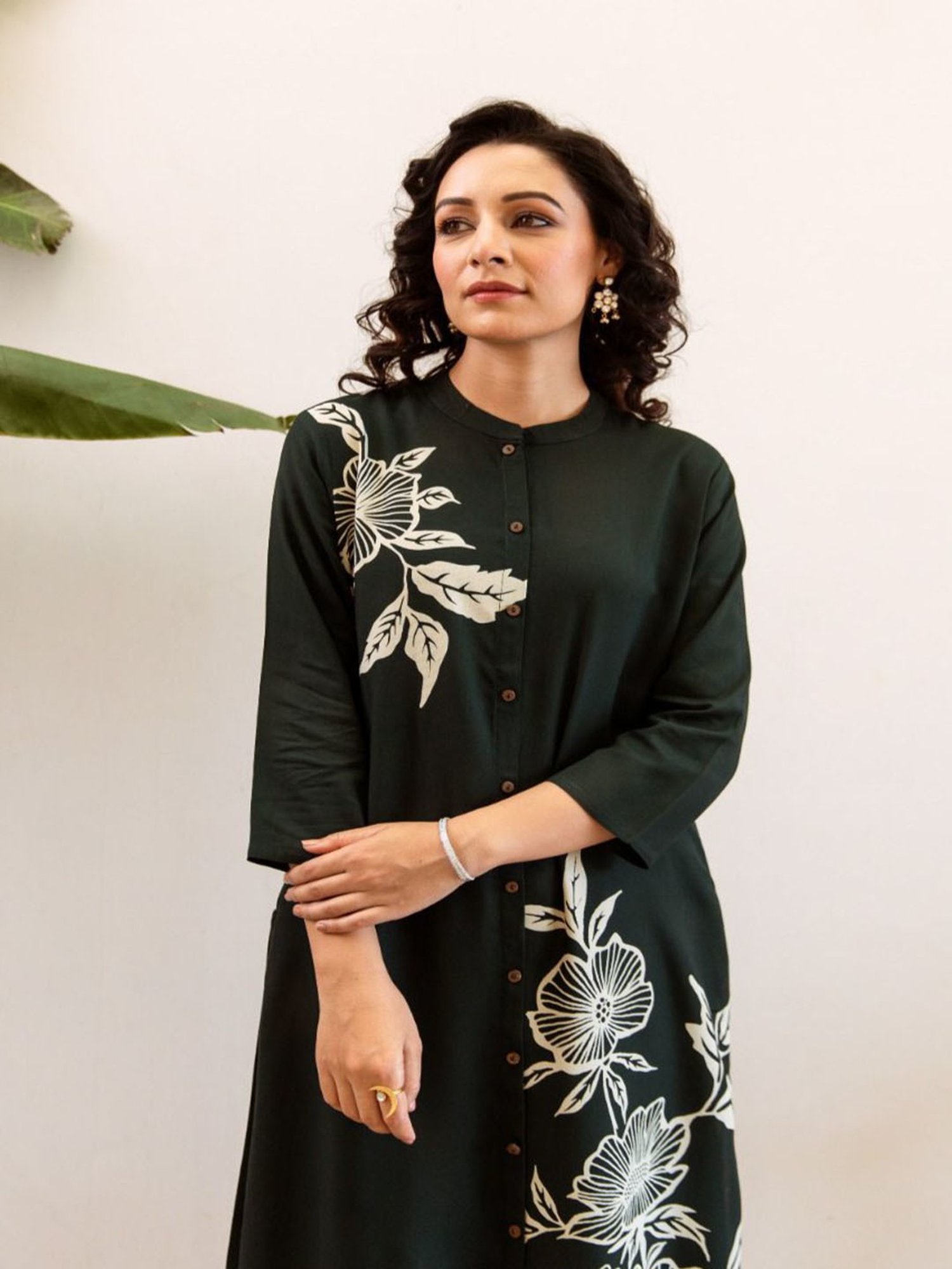 Autumnlane Jagdeep Jade Printed Kurta Pant Set