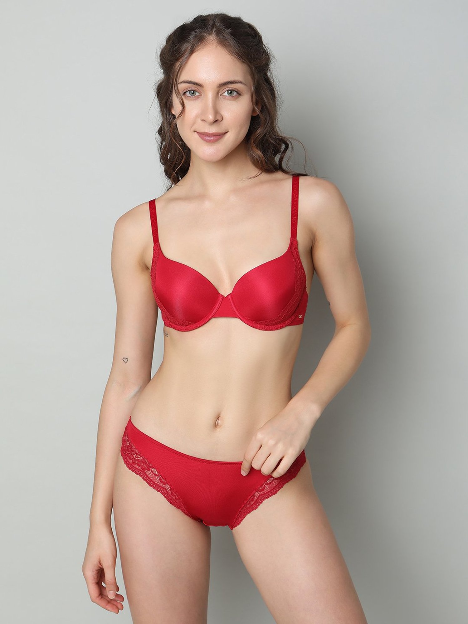 Vero Moda Intimates Red Lace Medium Coverage Push-Up Bra