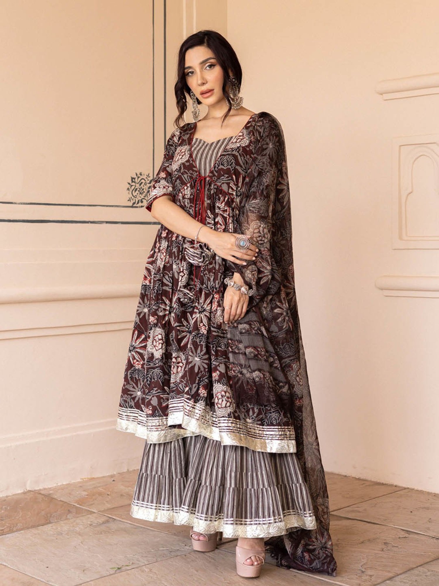 AACHHO Maroon Talao Handblock Gotapatti Sharara Set