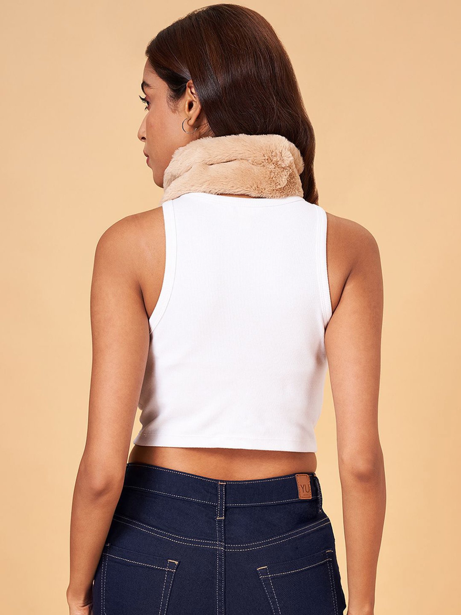 Aditi Wasan White Floral Stole