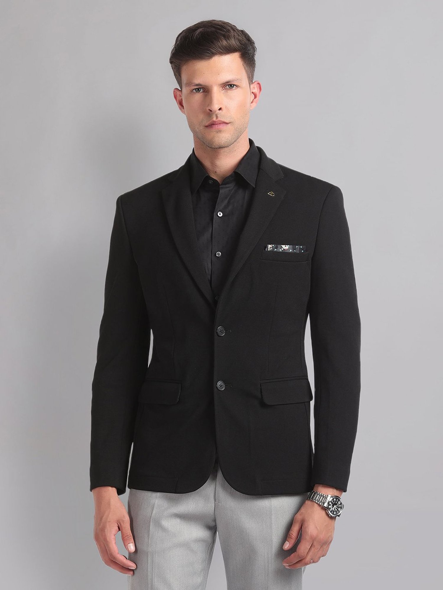 Arrow Sports Green Regular Fit Texture Waistcoat