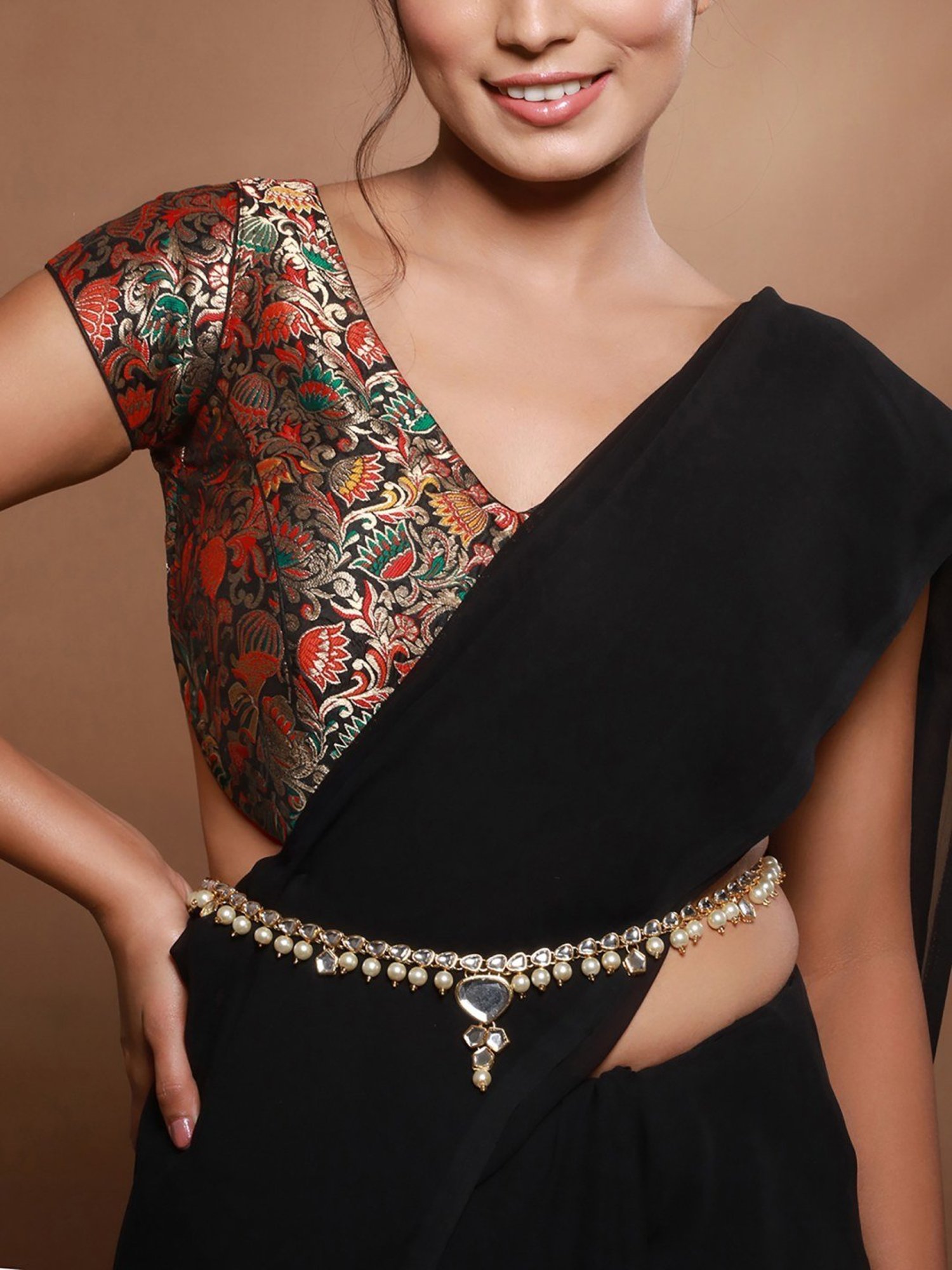 Aatmana Golden Kundan Waist Belt