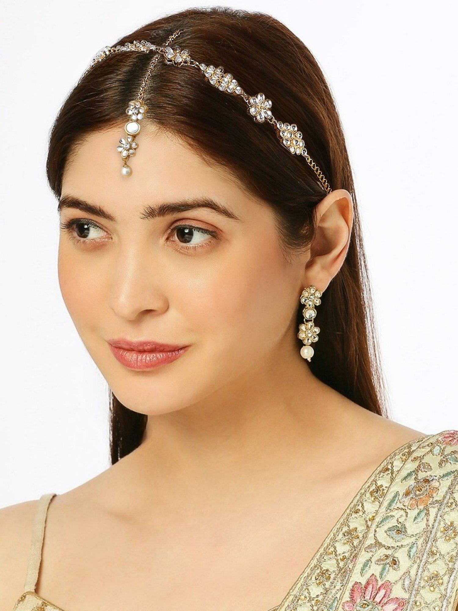 Oomph Gold Tone Kundan Earring & Matha Patti Set