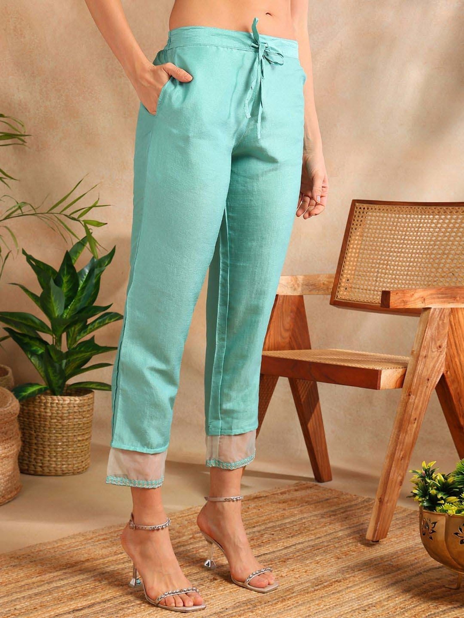 Vaamsi Sea Green Embellished Kurta Pant Set With Dupatta