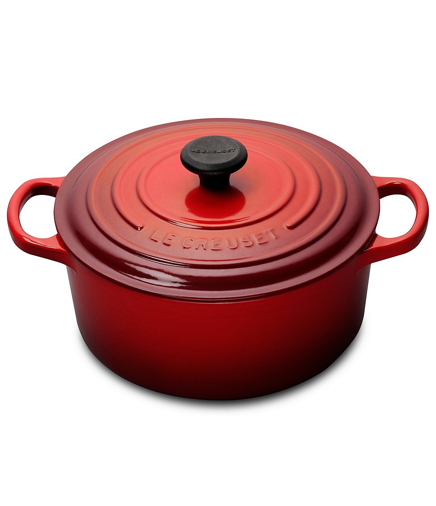 Le Creuset Signature 3.5-Quart Round Enameled Cast Iron Dutch Oven