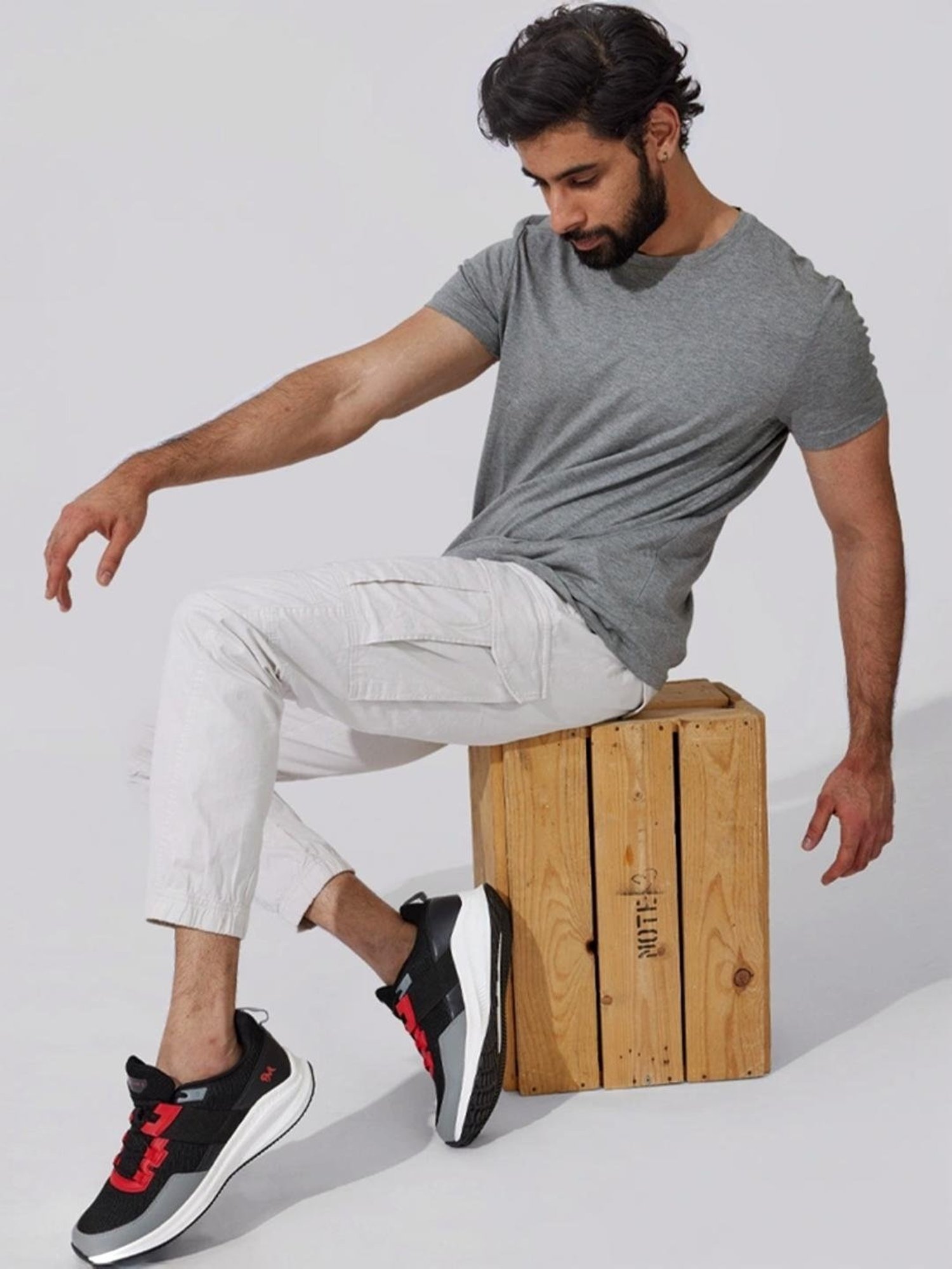 Neemans Men's The Exuberants Black Running Shoes