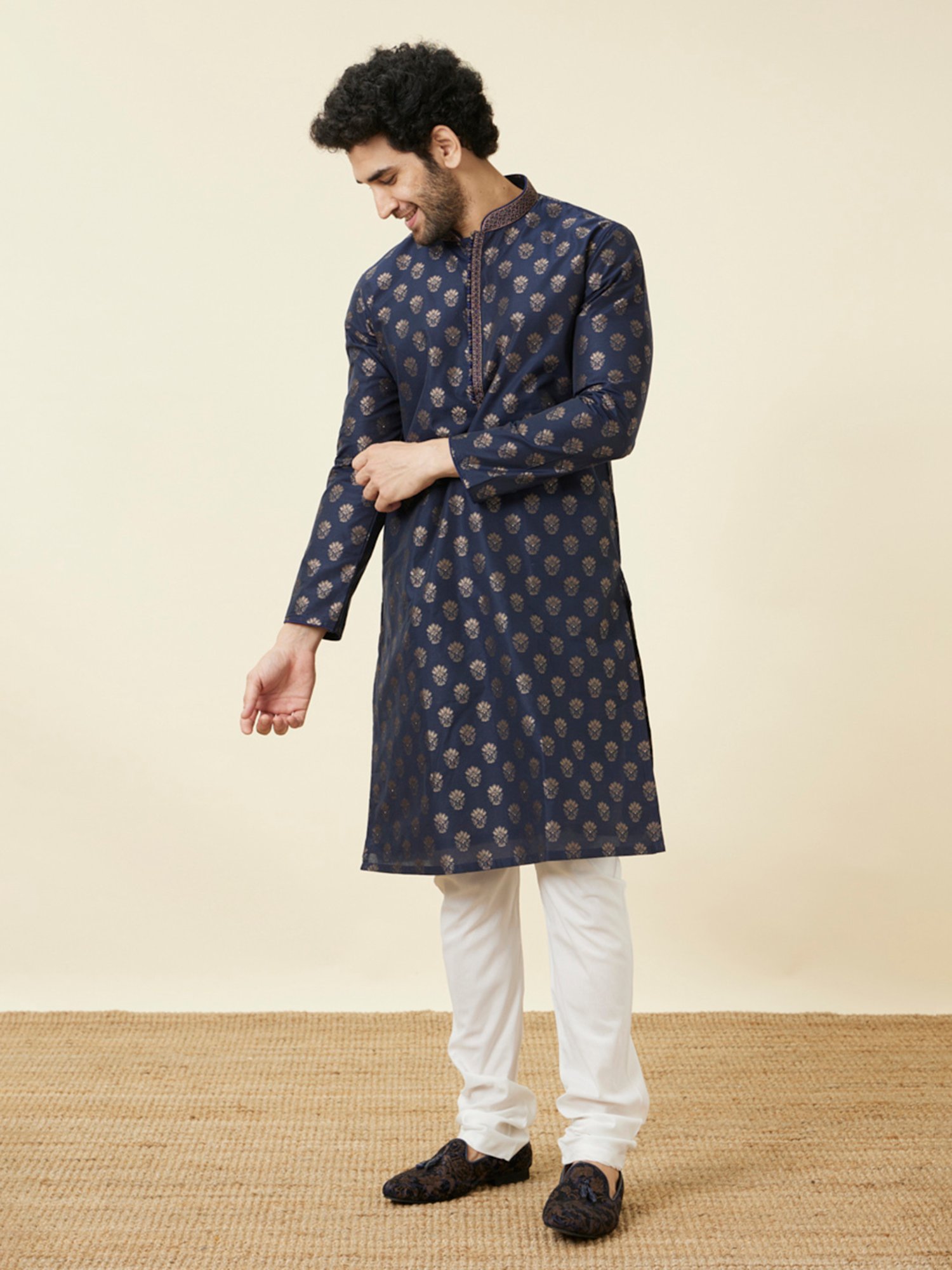 Manyavar Navy & White Regular Fit Self Design Kurta & Pyjamas Set