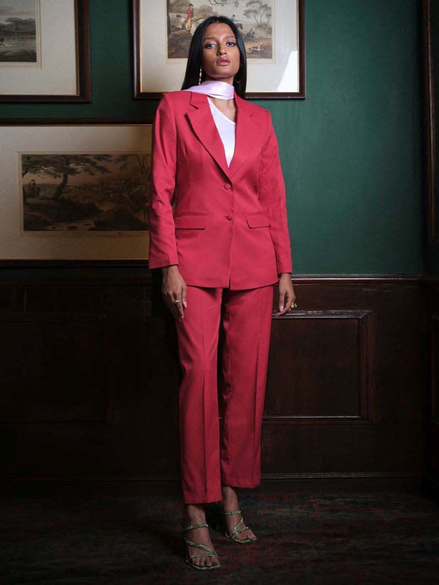 Qua Pinot Noir Red Club 82 Soft Tailored Blazer