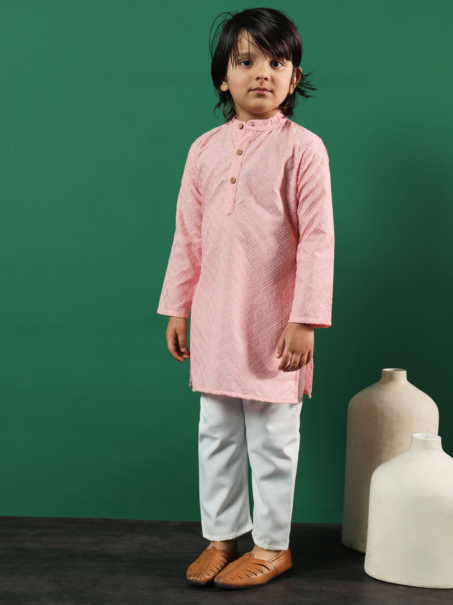 READIPRINT FASHIONS Kids Pink & White Embroidered Full Sleeves Kurta with Pyjamas