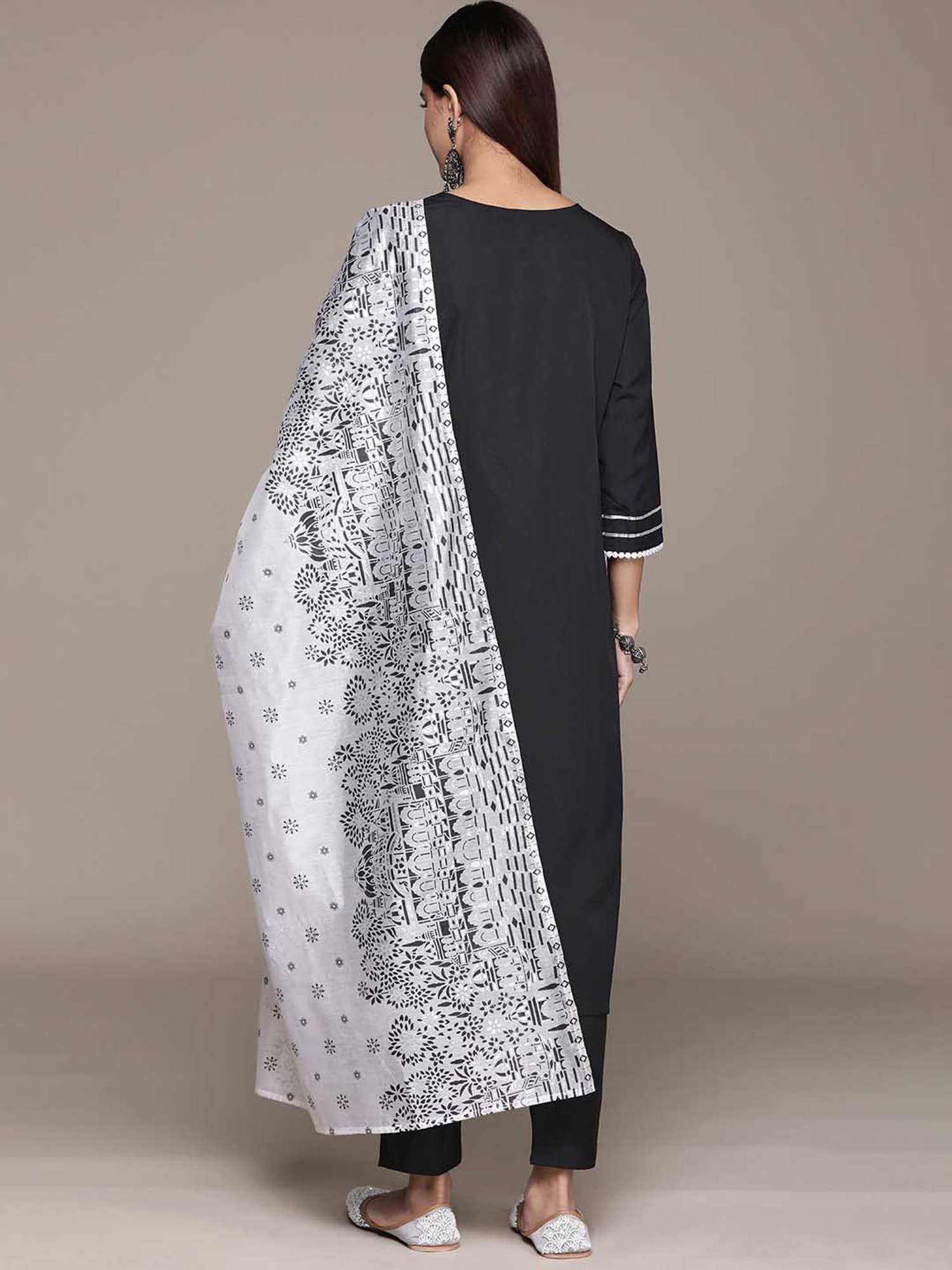 Ziyaa Black Kurta With Pant & Dupatta