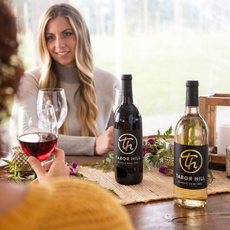 Tabor Hill Classic Demi-Sec White Wine - 750ml Bottle
