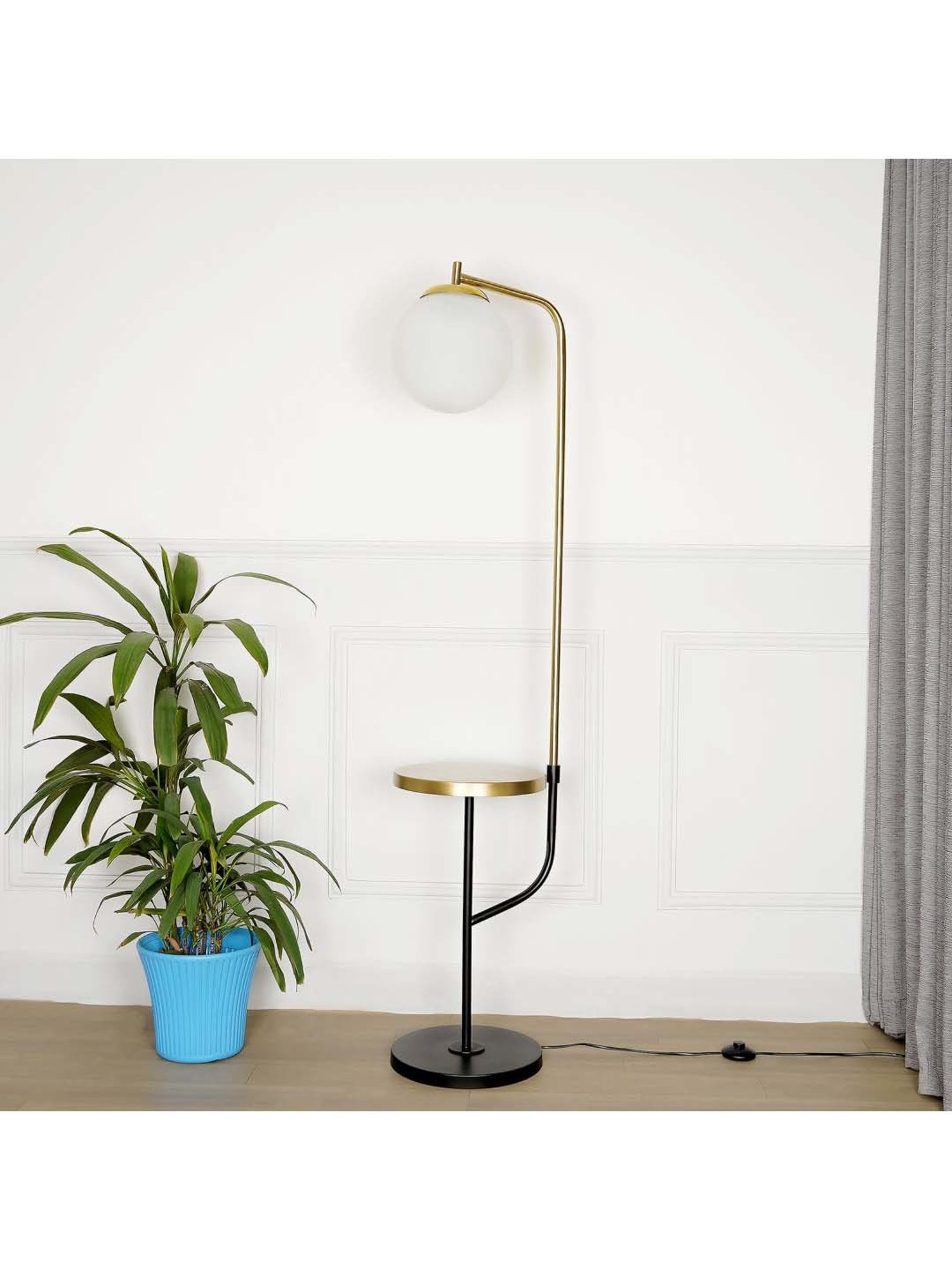 Kapoor E Illuminations Flemish Brass & Black Metal Single Light Globe Floor Lamp