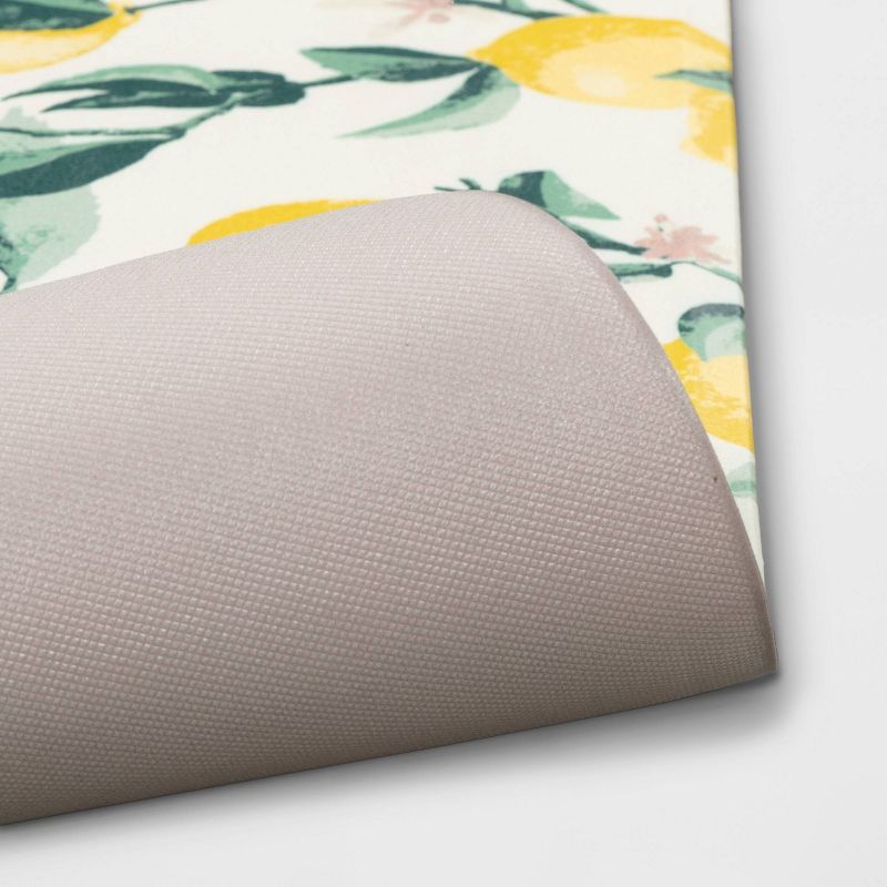 2'2"x8' Runner Swirl Loomed Rug Ivory/Black - Safavieh