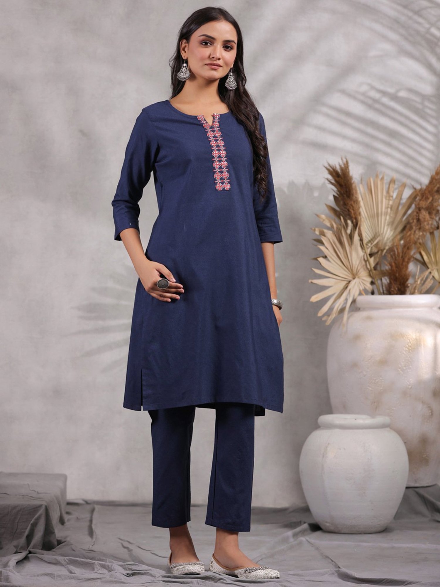Anubhutee Navy Cotton Kurti Pant Set