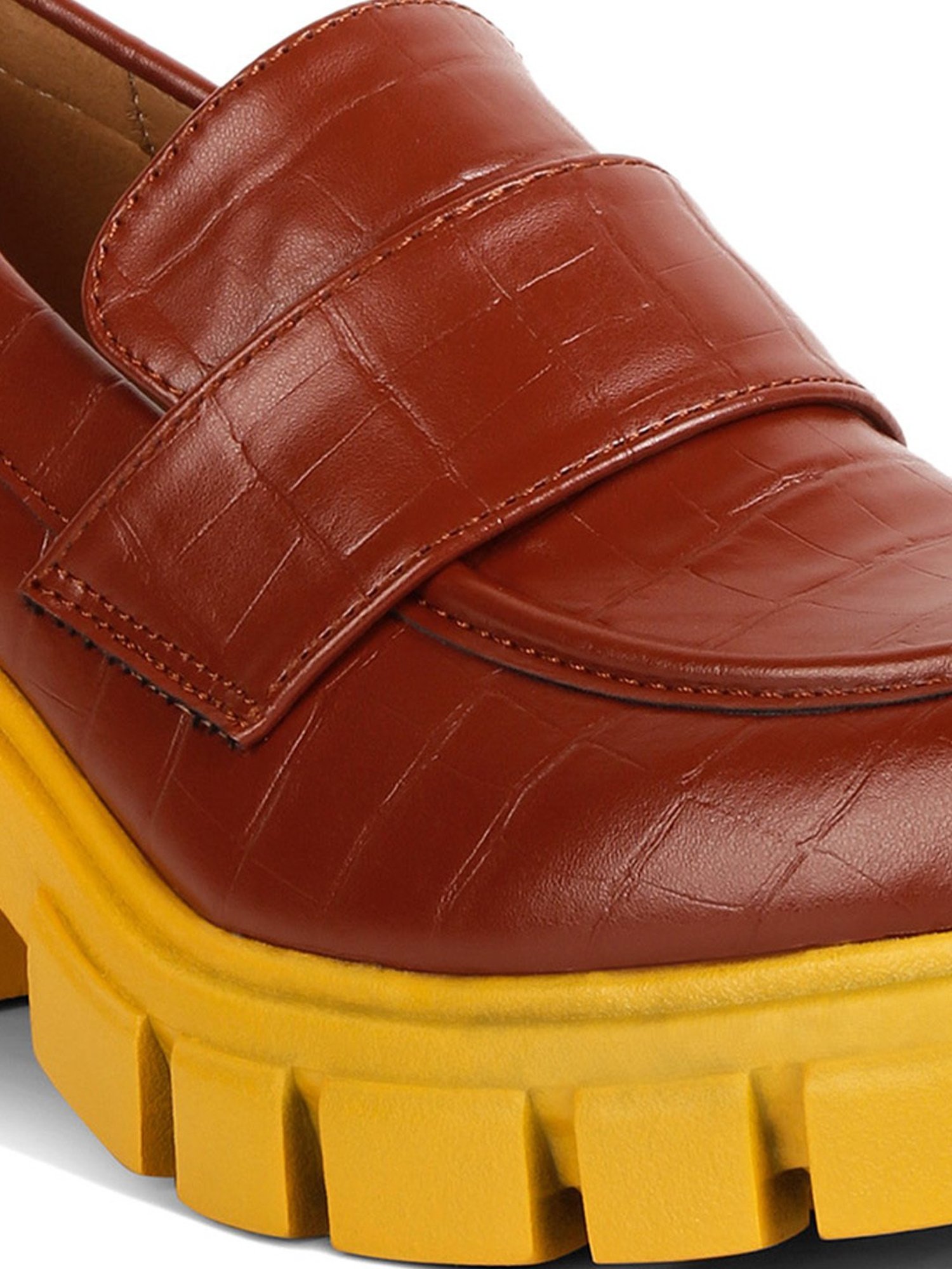 London Rag Women's Tan Casual Loafers