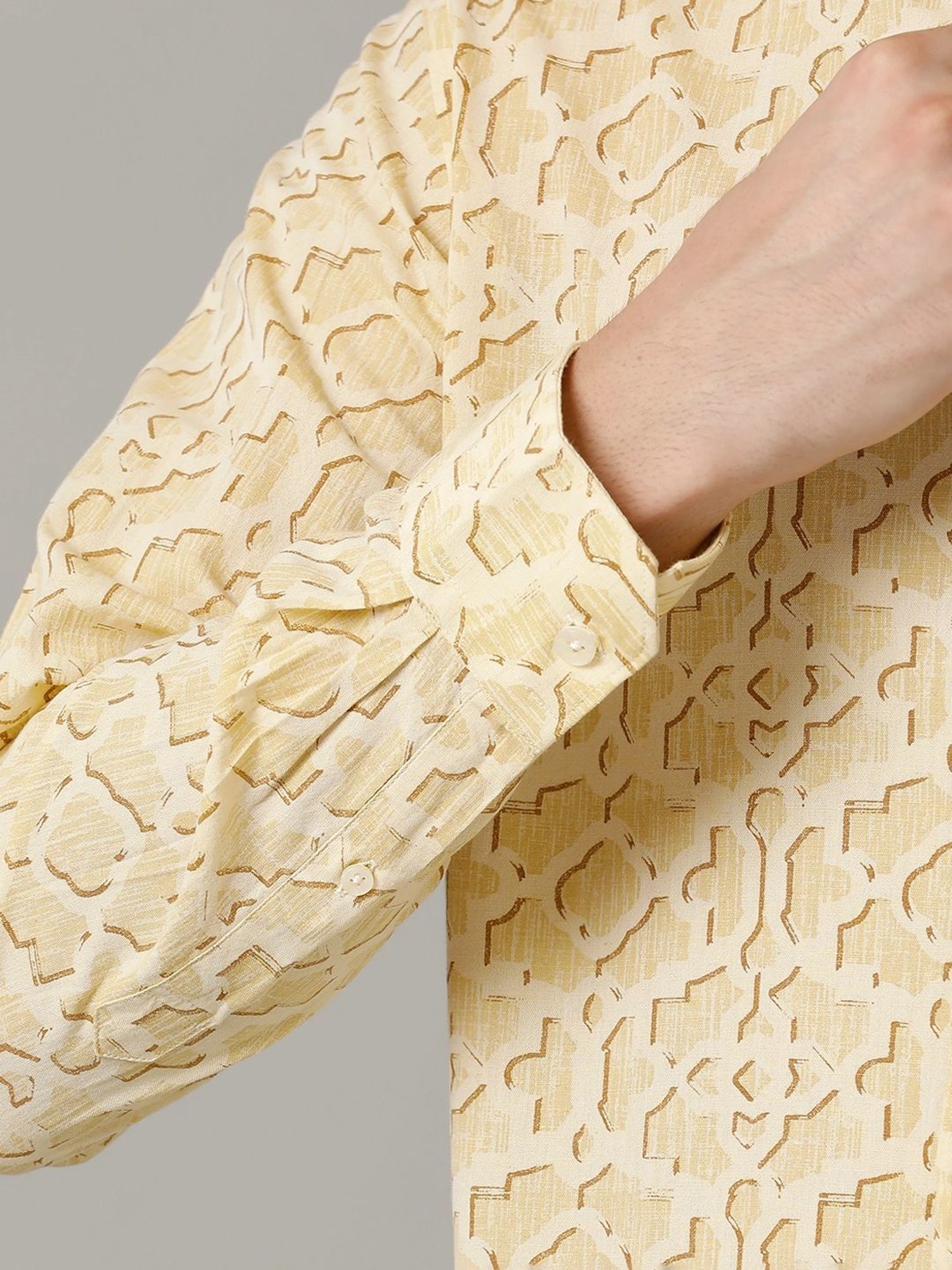 Cavallo By Linen Club Yellow Linen Contemporary Fit Printed Shirt