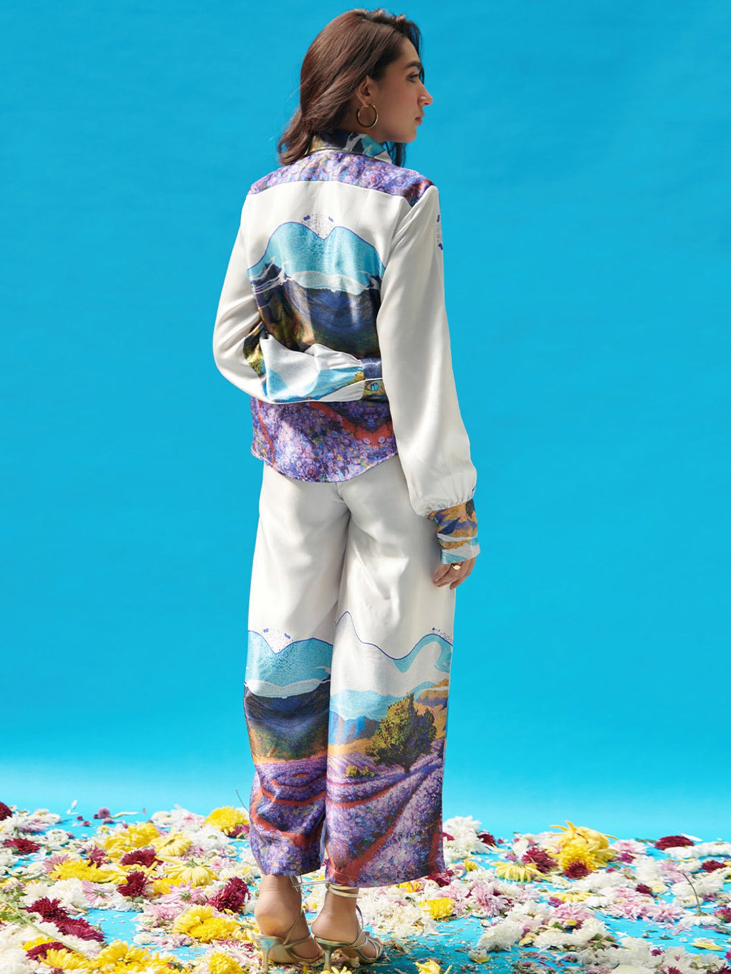 Cin Cin Long Collar Printed Shirt