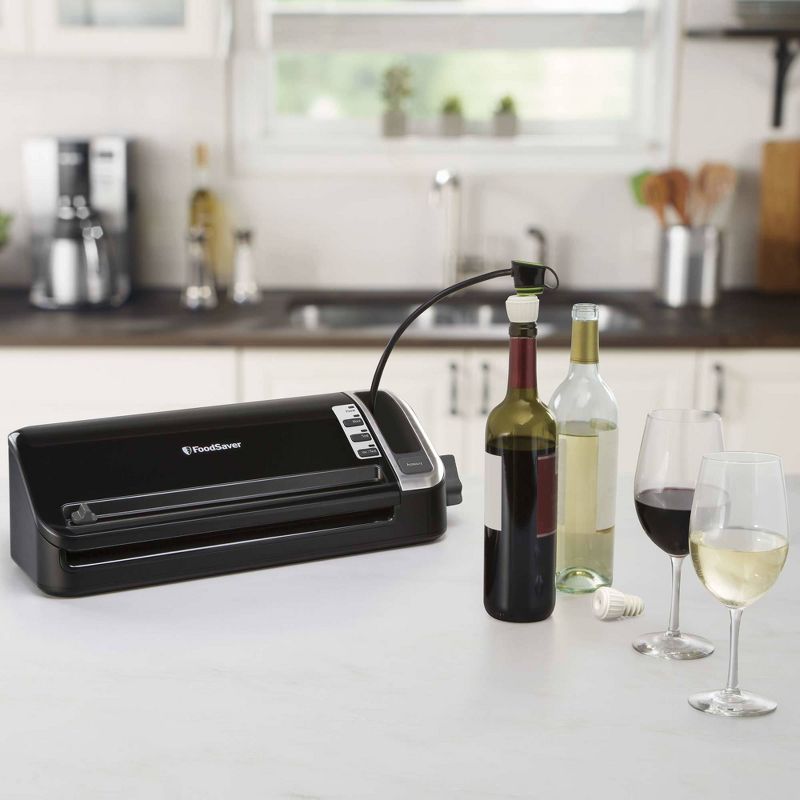 FoodSaver 2-In-1 Manual Operation Food Preservation System FM3620-000