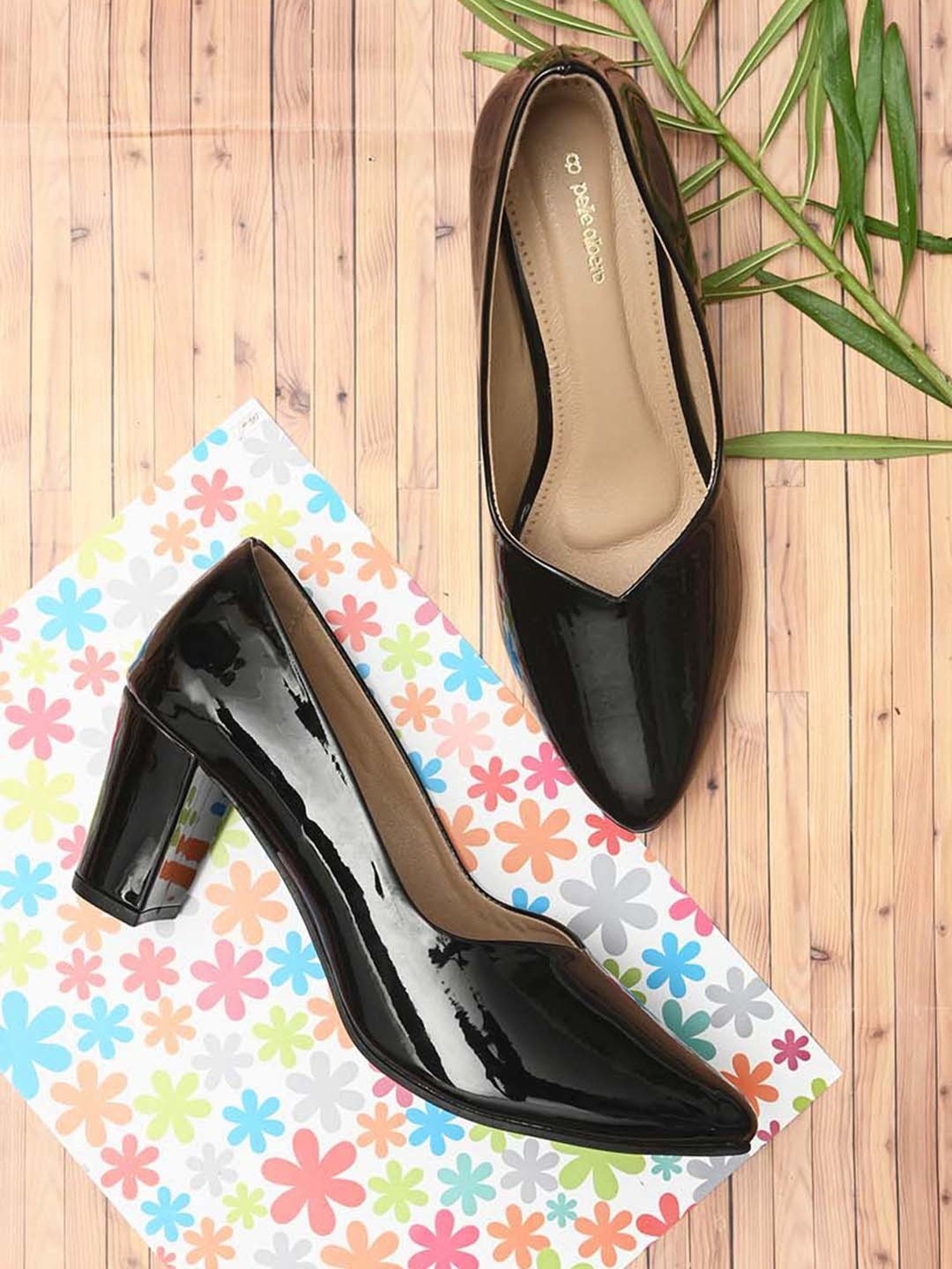 Pelle Albero Women's Black Formal Pumps