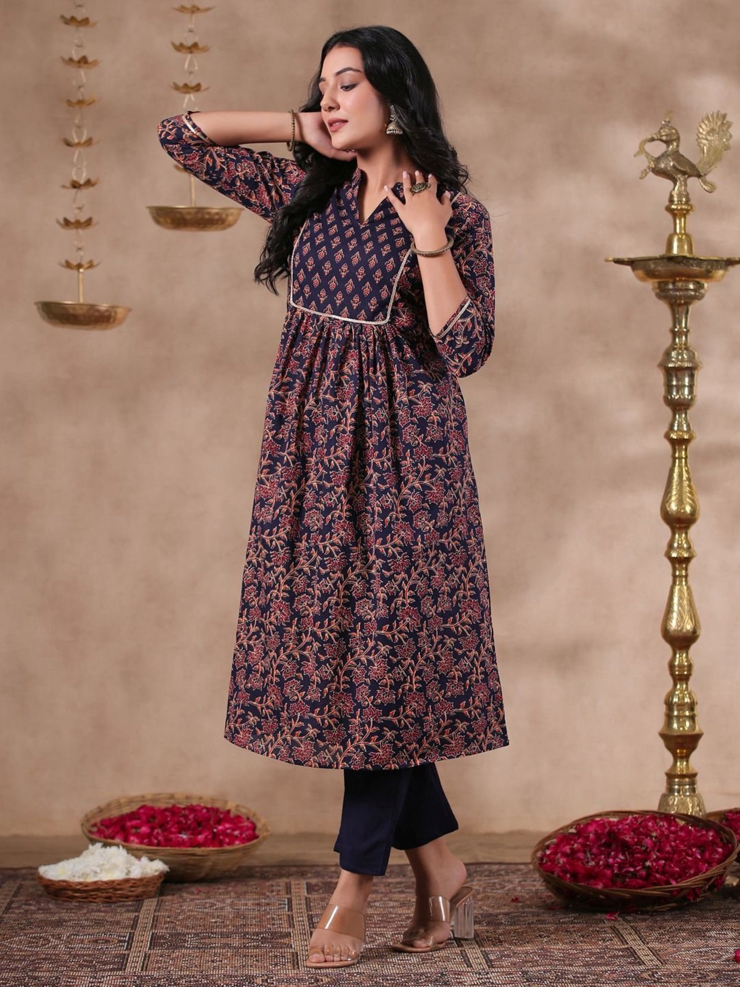 Anubhutee Blue Cotton Floral Print Kurta Pant Set