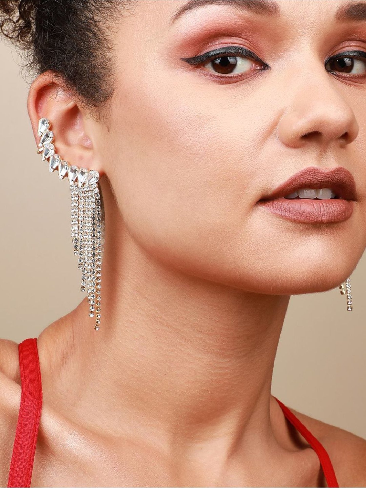 Sohi goldplated ear cuff for women