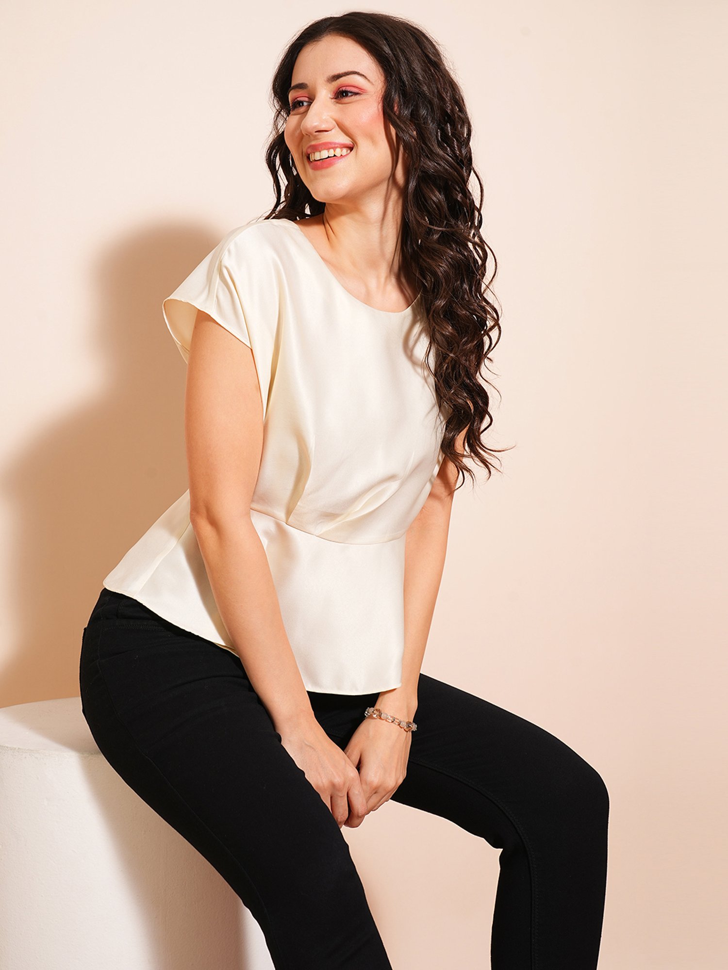 Globus White Regular Fit Peplum Top